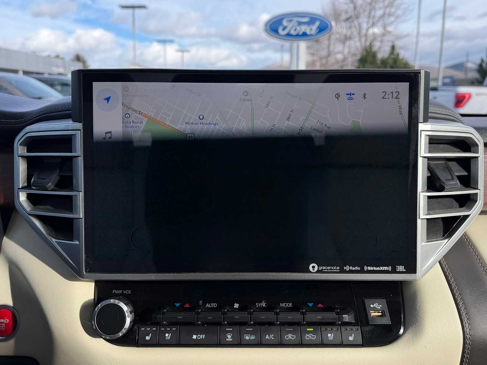 Thumbnail: 2022 Toyota Tundra - 16