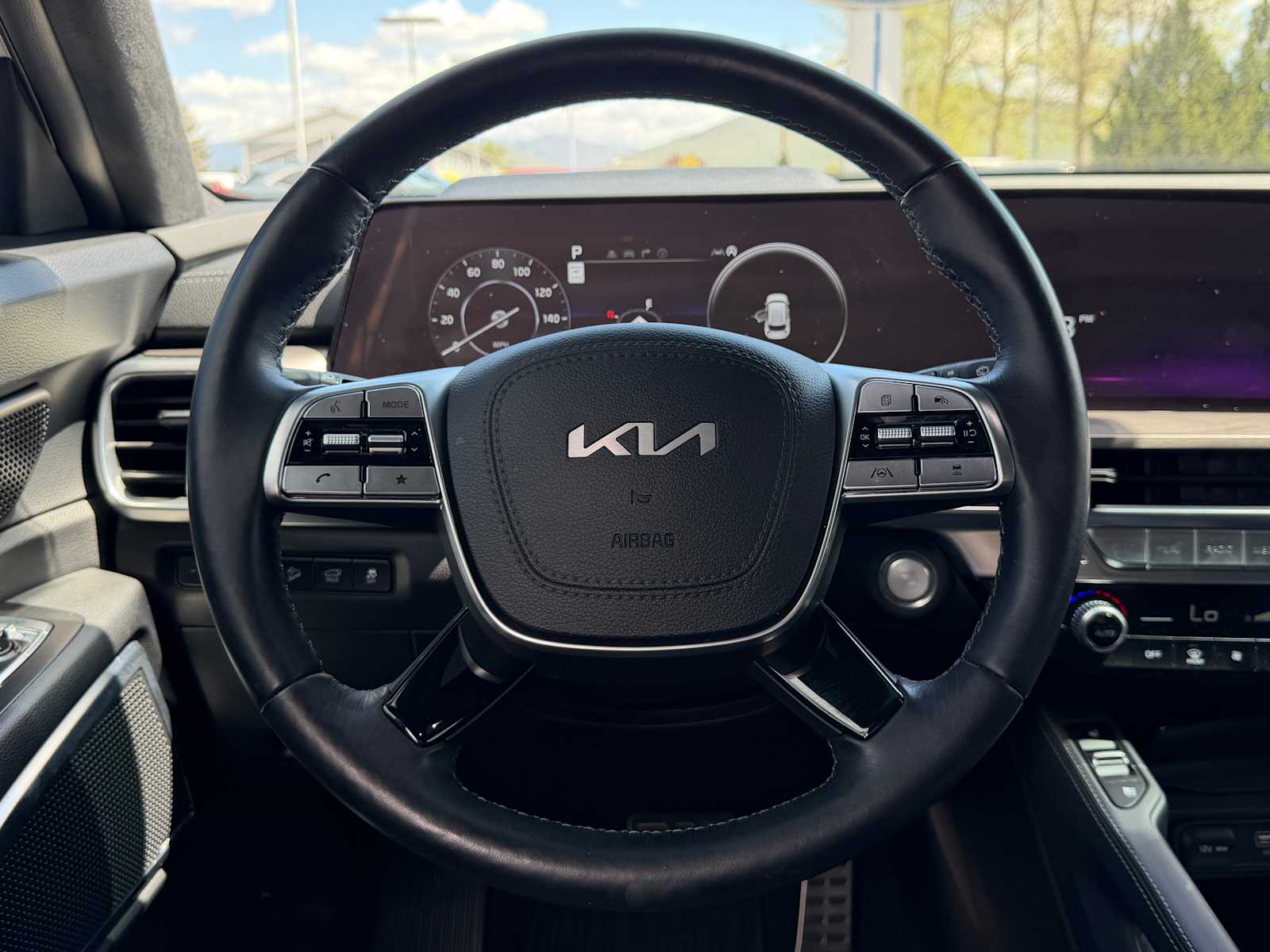 Thumbnail: 2023 Kia Telluride - 13