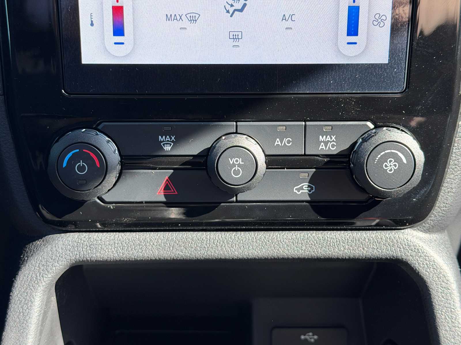 Thumbnail: 2026 Ford Ranger - 15