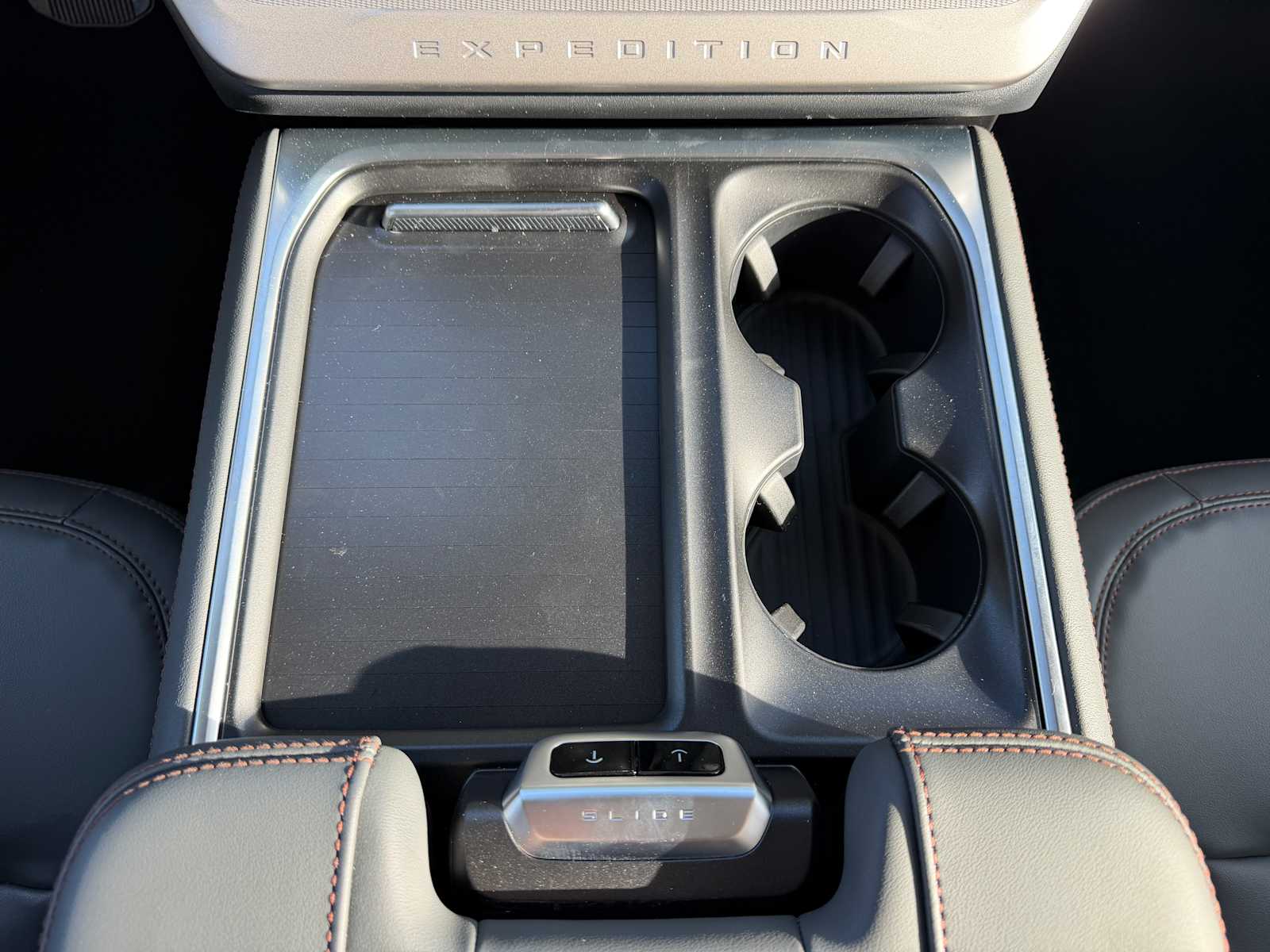 Thumbnail: 2025 Ford Expedition - 18