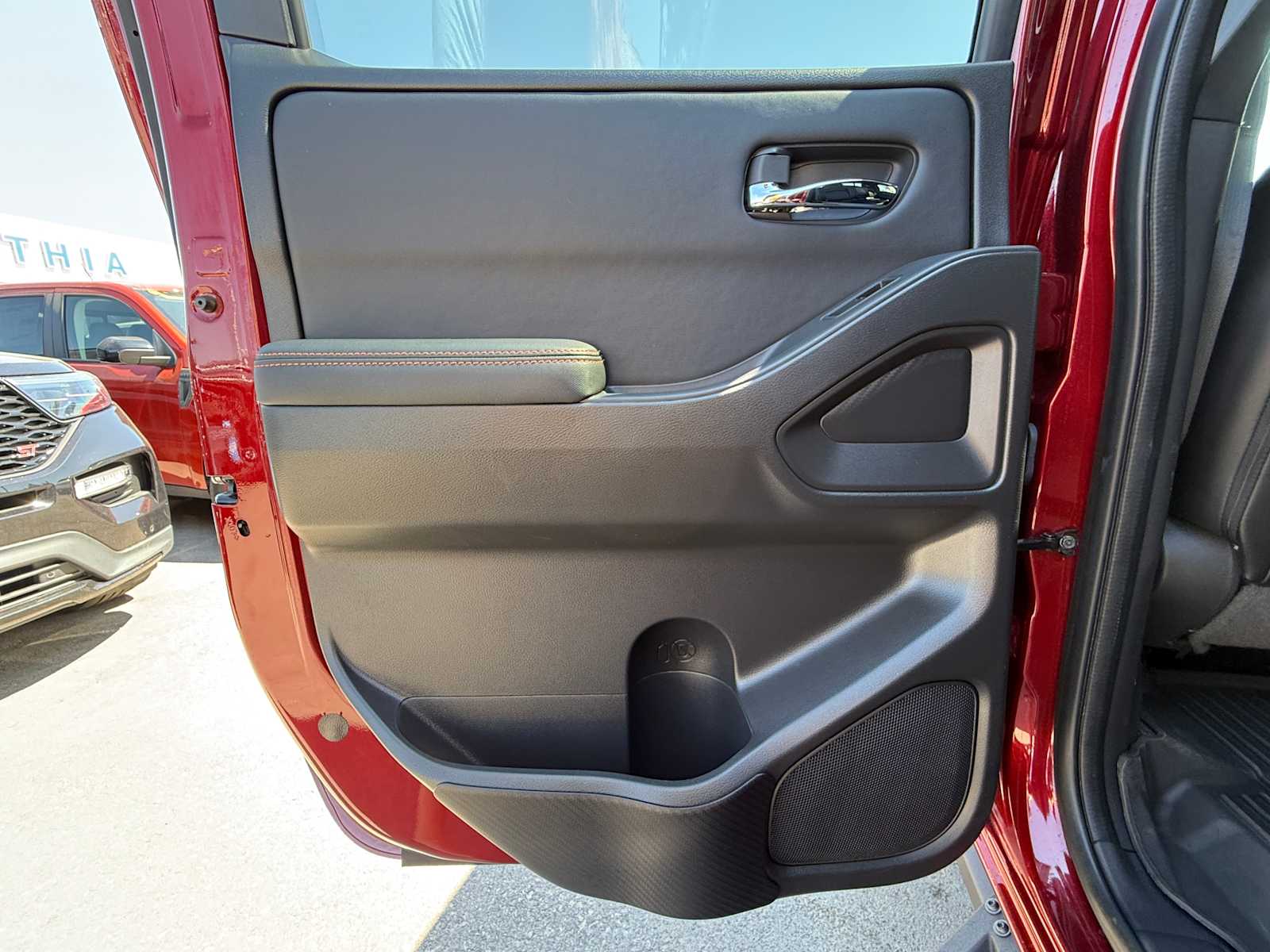 2023 Nissan Frontier PRO-4X 23