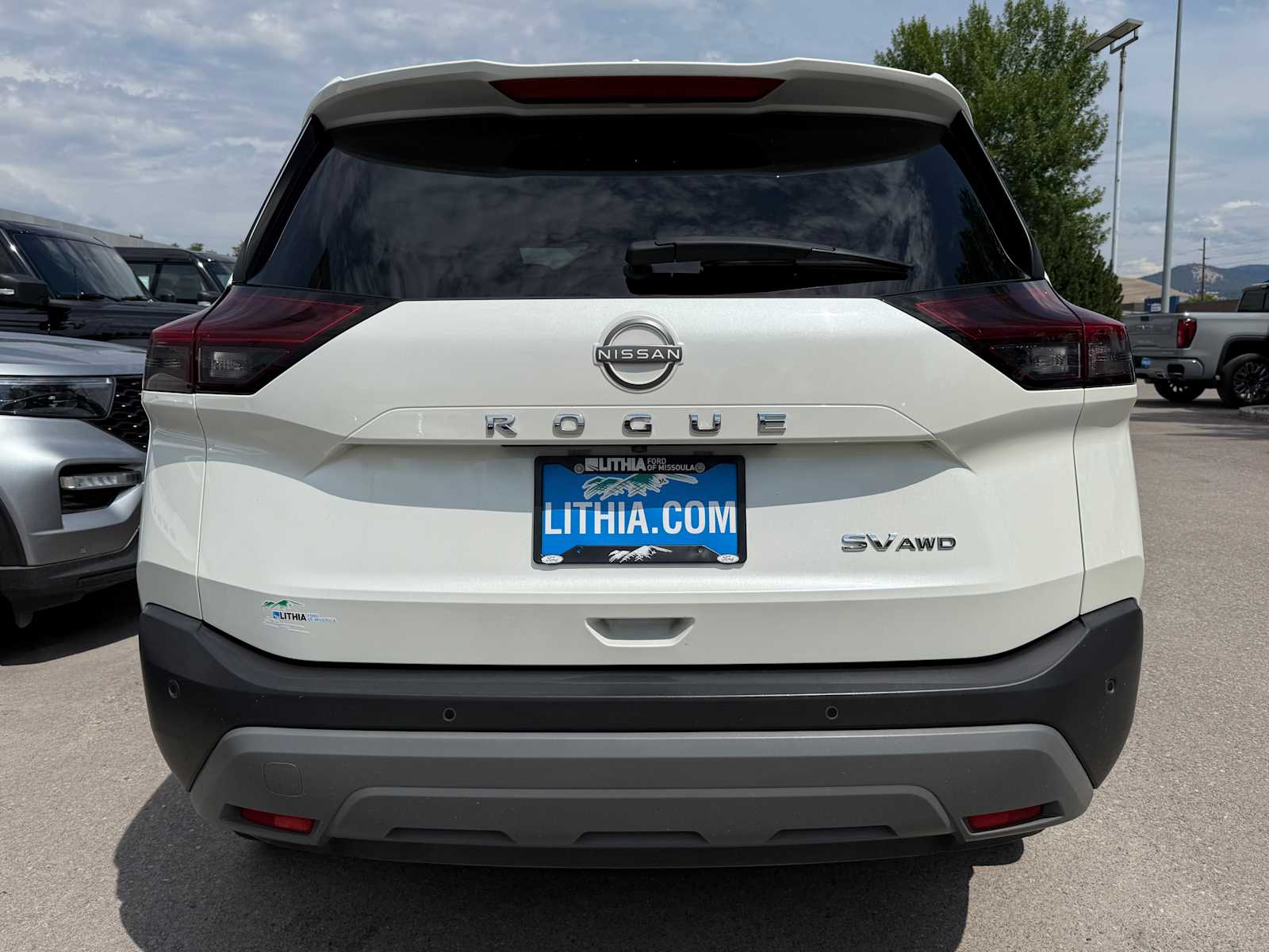 Thumbnail: 2023 Nissan Rogue - 8