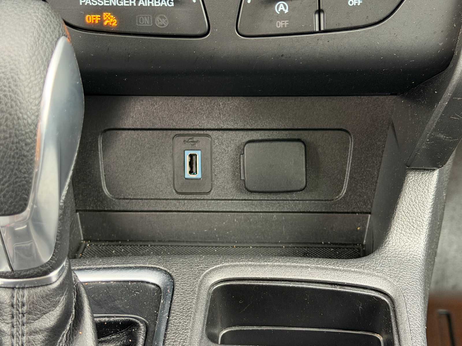 Thumbnail: 2019 Ford Escape - 17