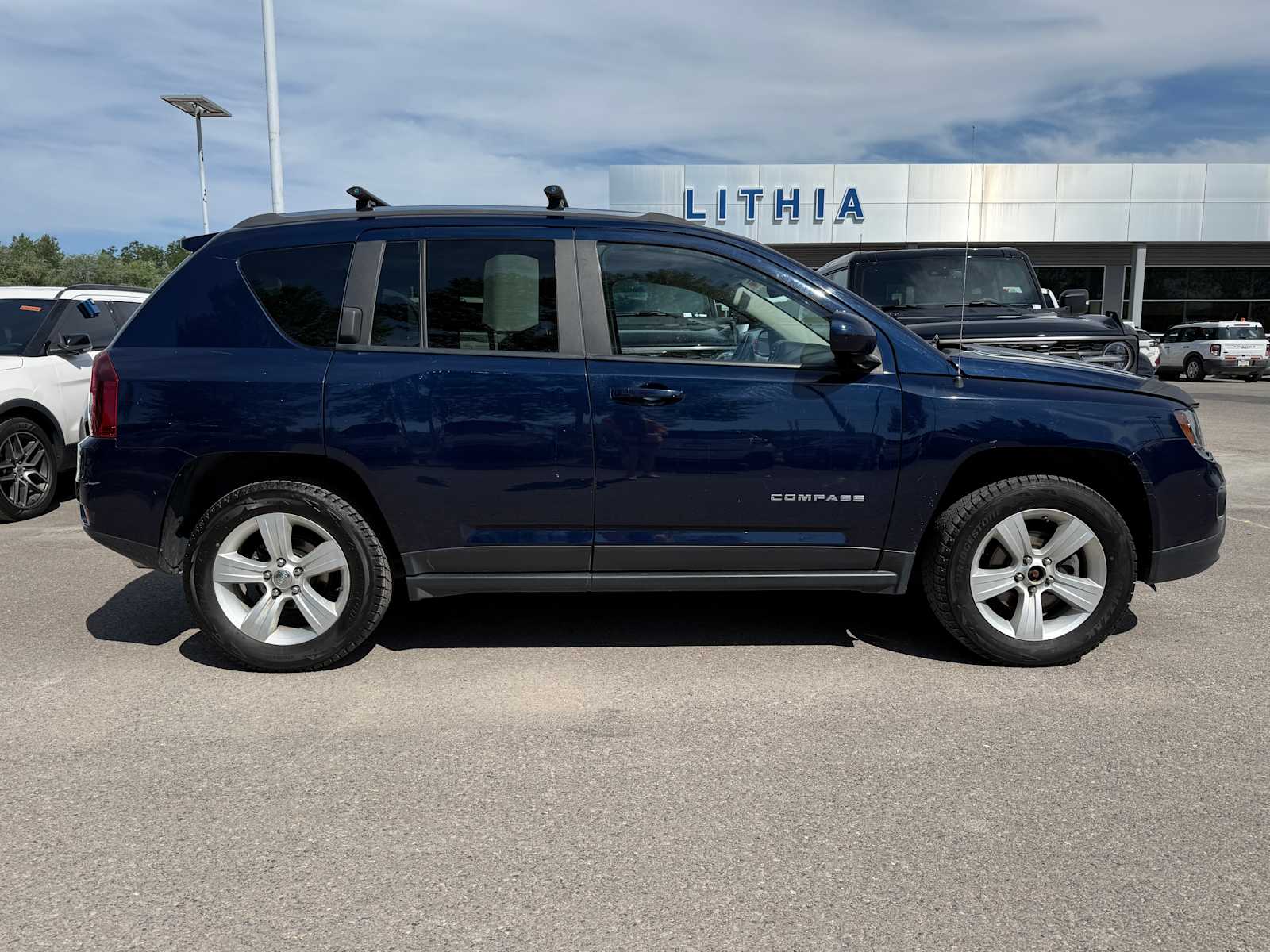 Thumbnail: 2017 Jeep Compass - 6