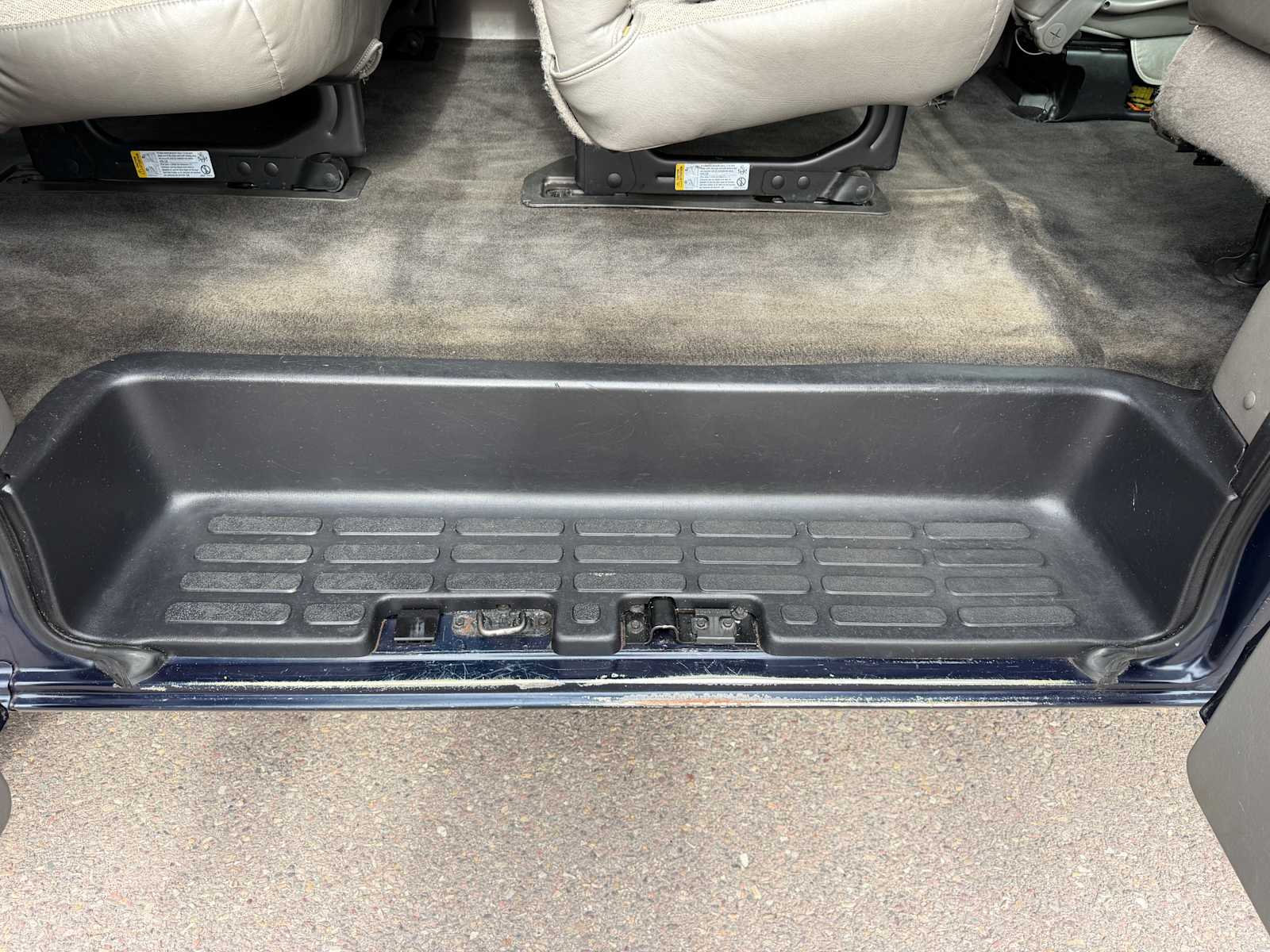 Thumbnail: 2015 Chevrolet Express - 23