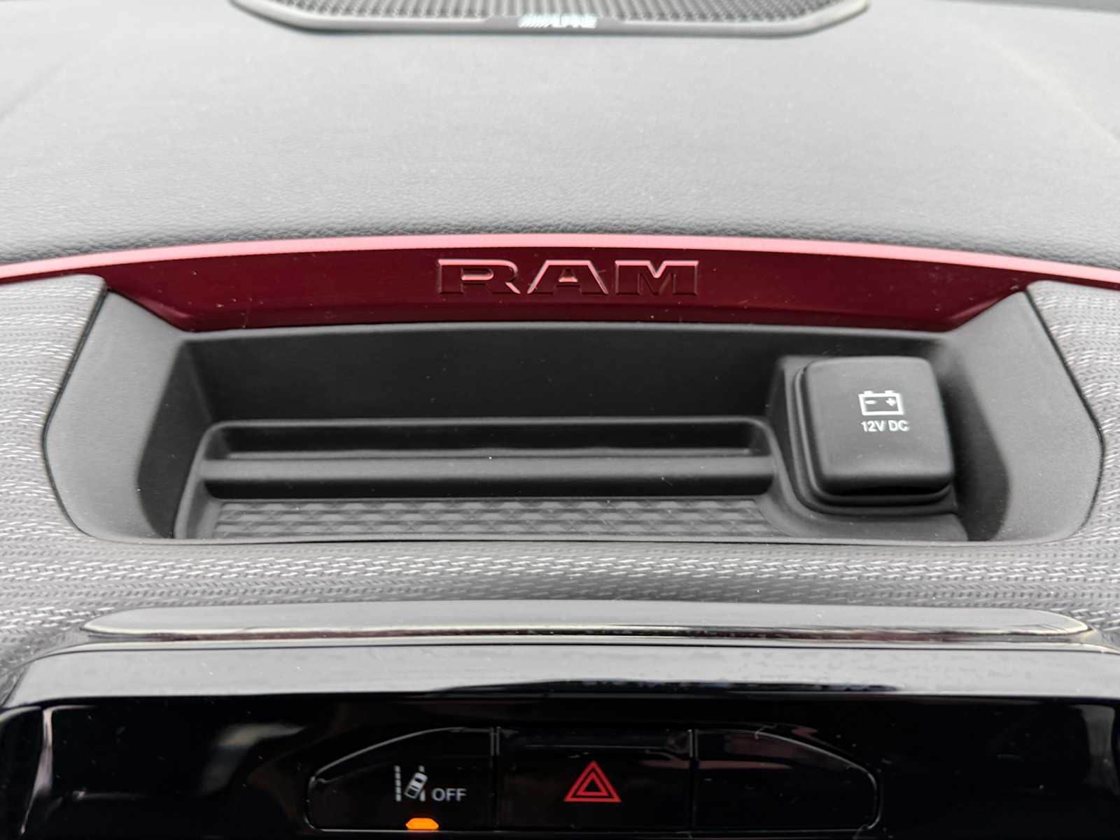 Thumbnail: 2025 RAM 1500 - 19