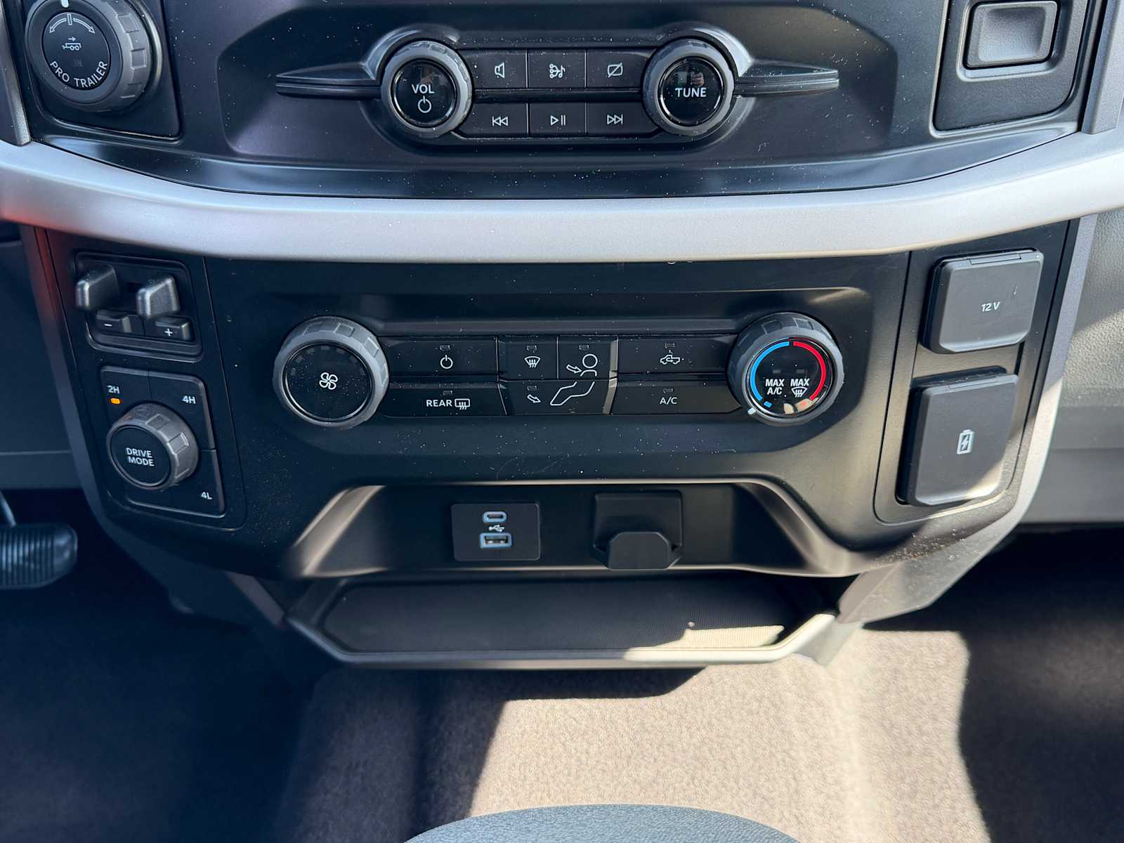 Thumbnail: 2023 Ford F-150 - 19