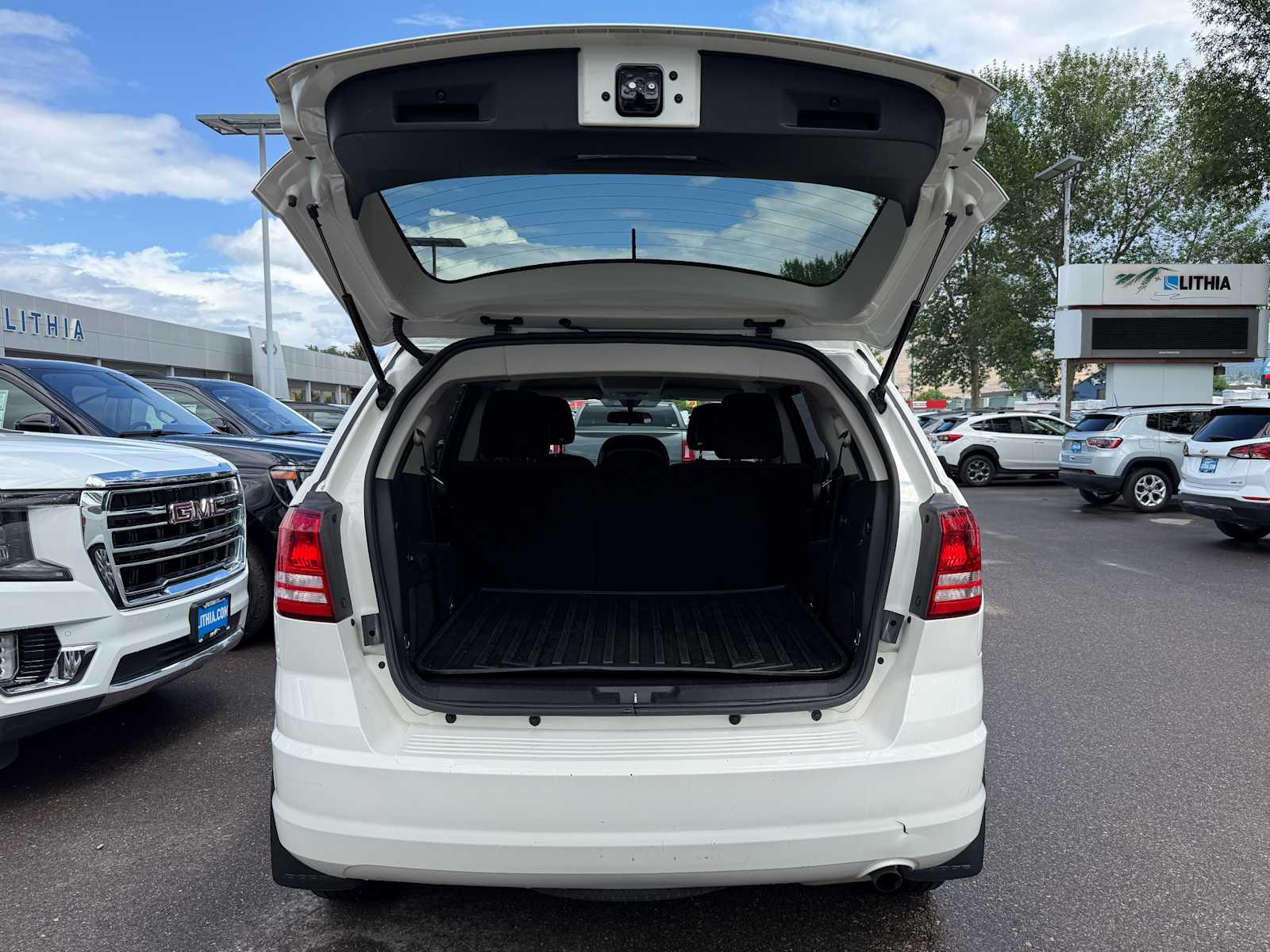 Thumbnail: 2018 Dodge Journey - 9