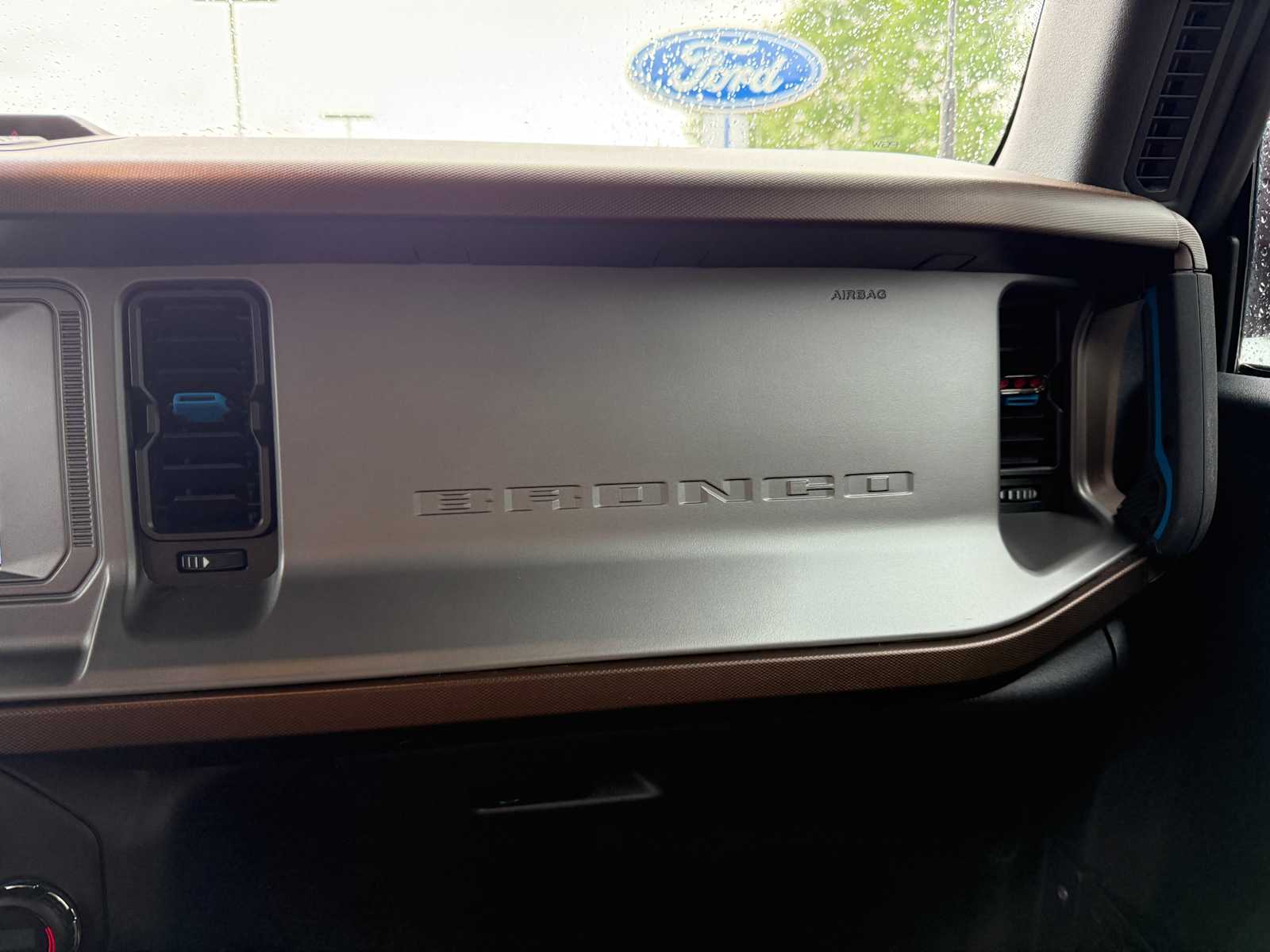 Thumbnail: 2023 Ford Bronco - 24