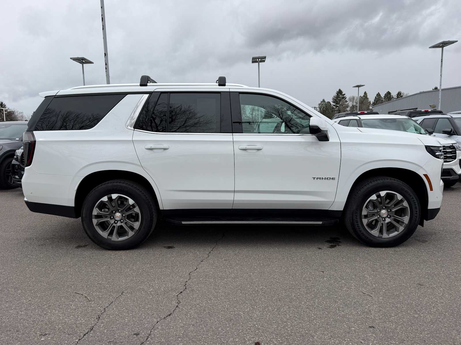 Thumbnail: 2025 Chevrolet Tahoe - 6