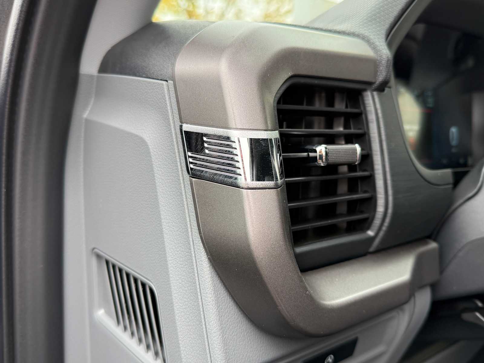 Thumbnail: 2025 Ford F-150 - 11