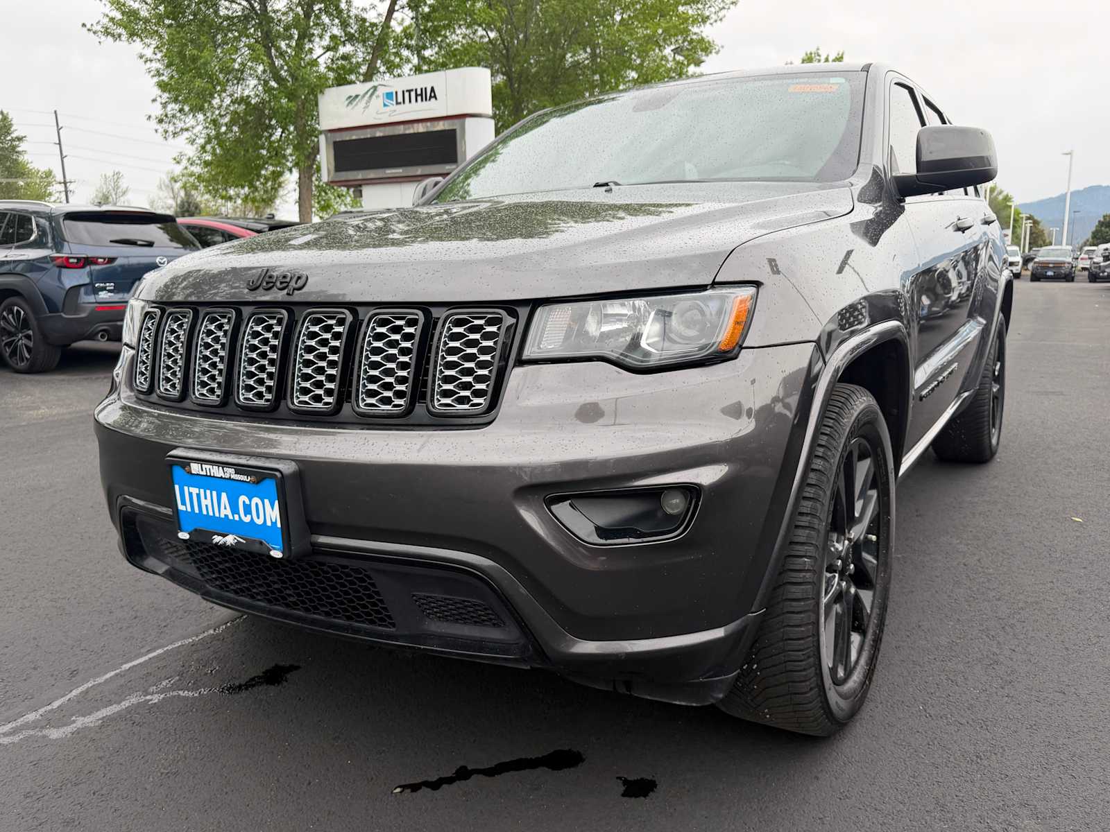 2017 Jeep Grand Cherokee Altitude 4WD's photo