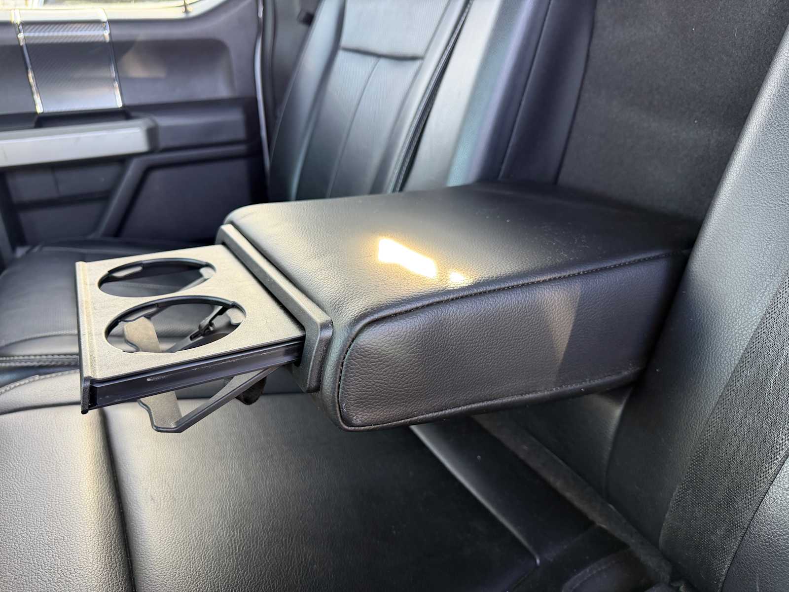 Thumbnail: 2018 Ford F-150 - 32