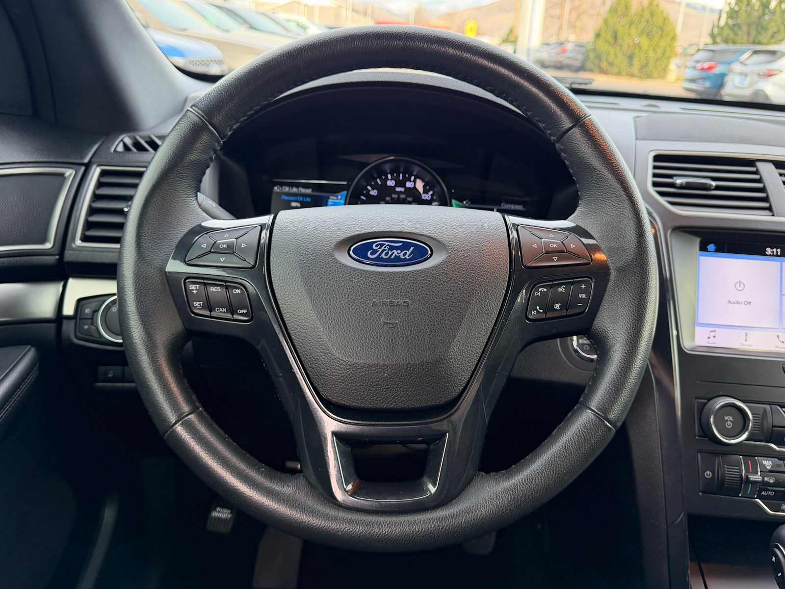 Thumbnail: 2019 Ford Explorer - 14