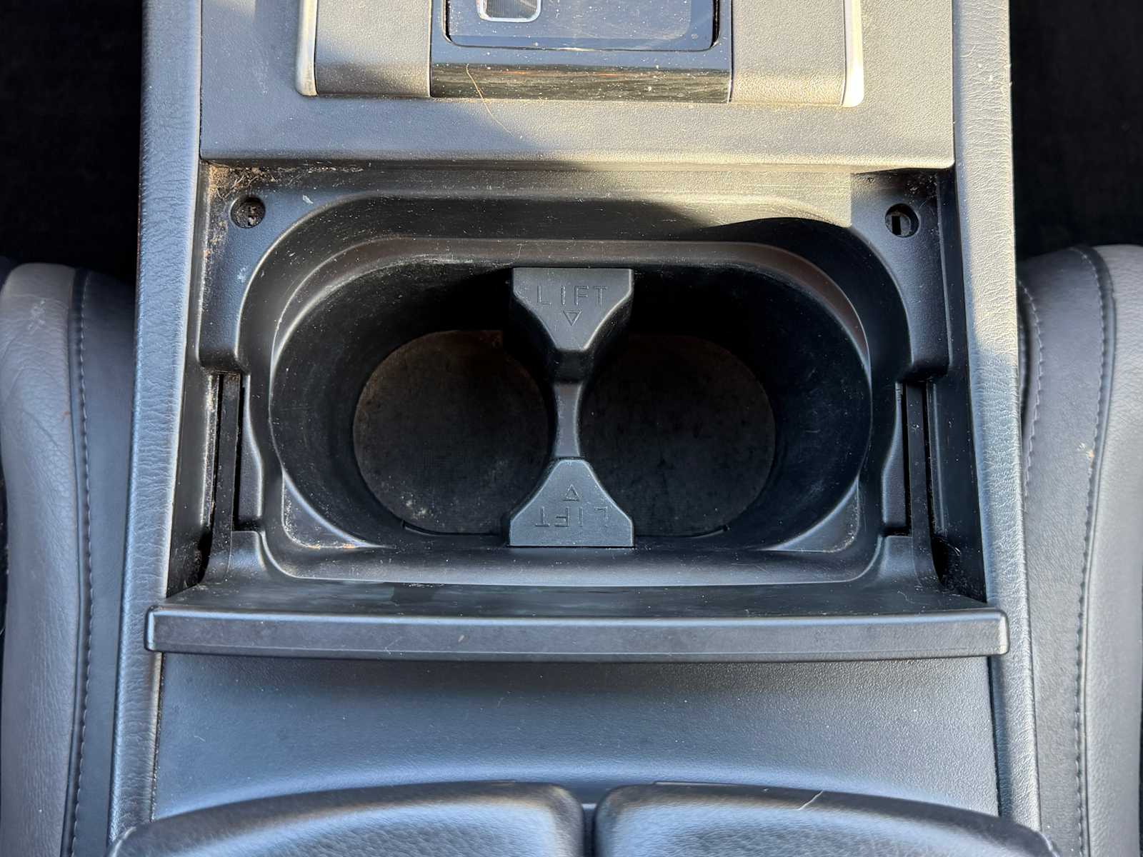 Thumbnail: 2011 Mazda CX-9 - 20