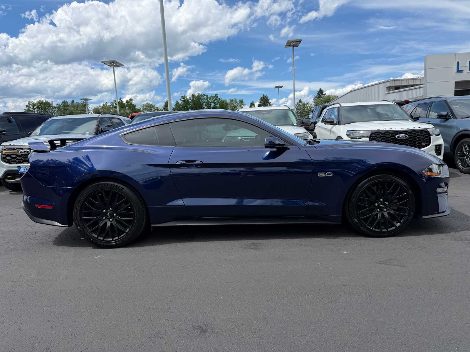 Thumbnail: 2019 Ford Mustang - 6
