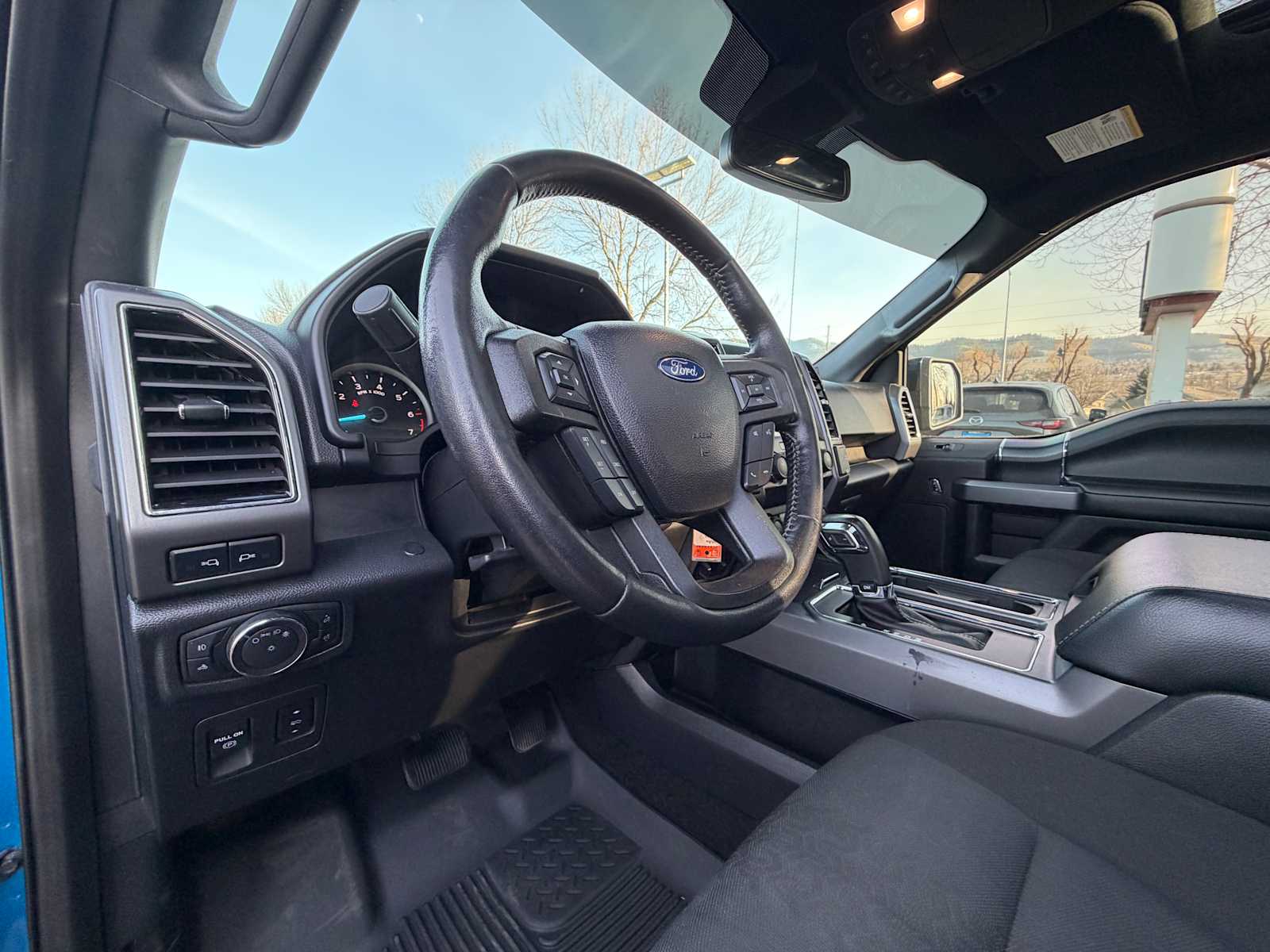 Thumbnail: 2019 Ford F-150 - 13