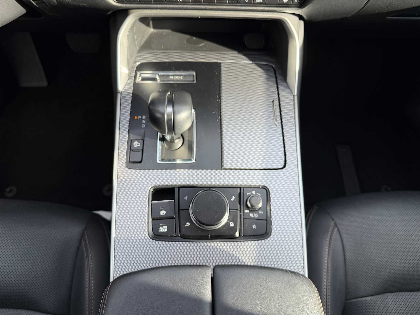 Thumbnail: 2024 Mazda CX-90 - 18