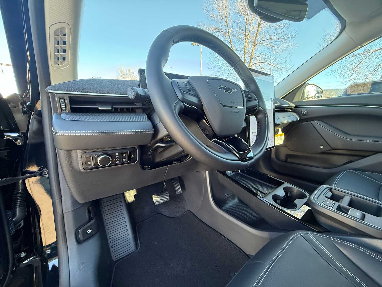 Thumbnail: 2025 Ford Mustang Mach-E - 13