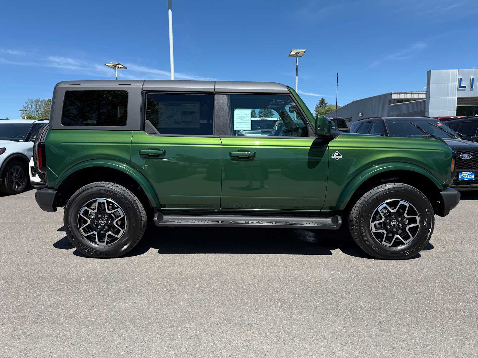 Thumbnail: 2025 Ford Bronco - 6