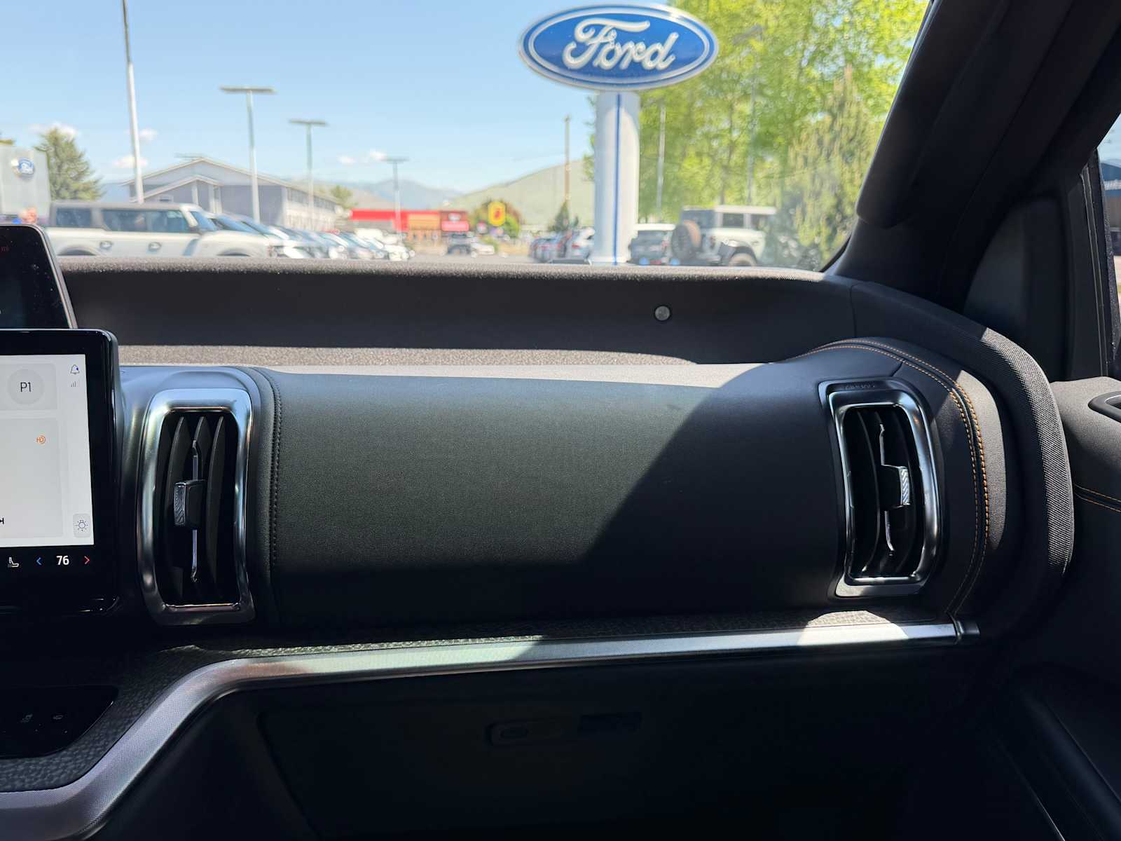 Thumbnail: 2025 Ford Expedition - 22