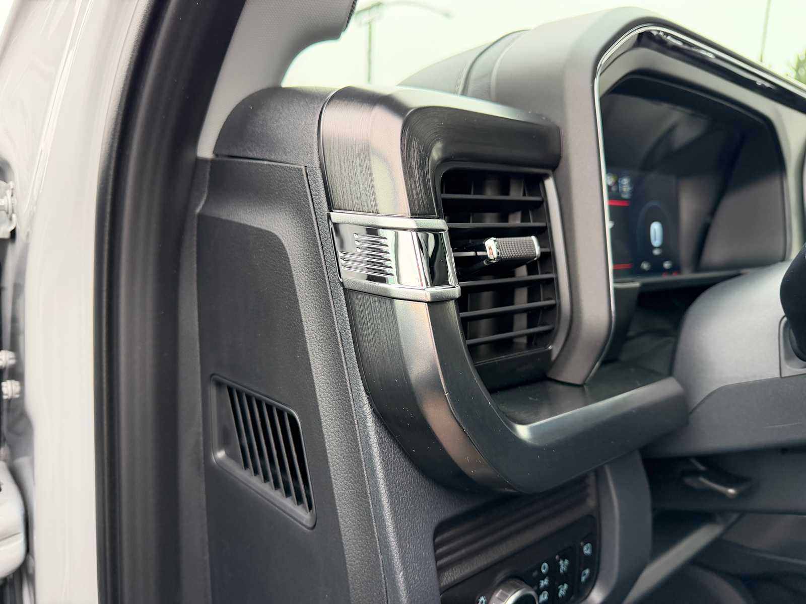 Thumbnail: 2026 Ford F-250 - 11