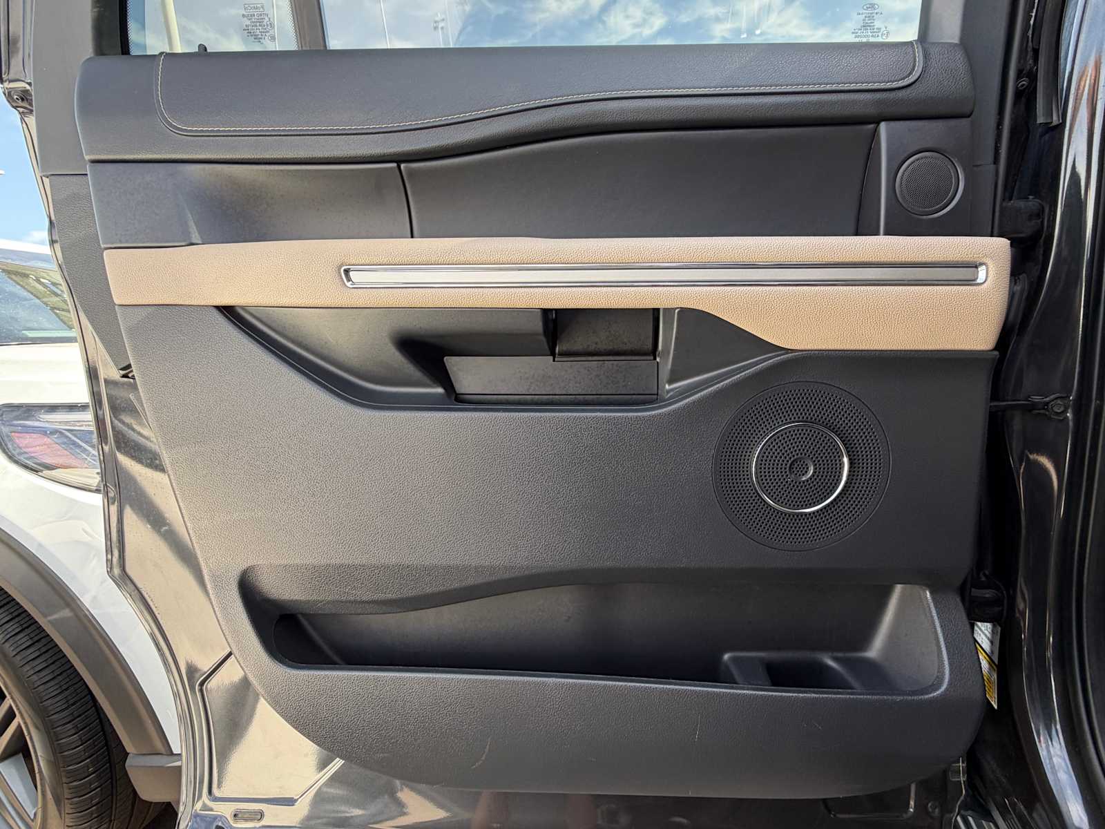 Thumbnail: 2024 Ford Expedition MAX - 27