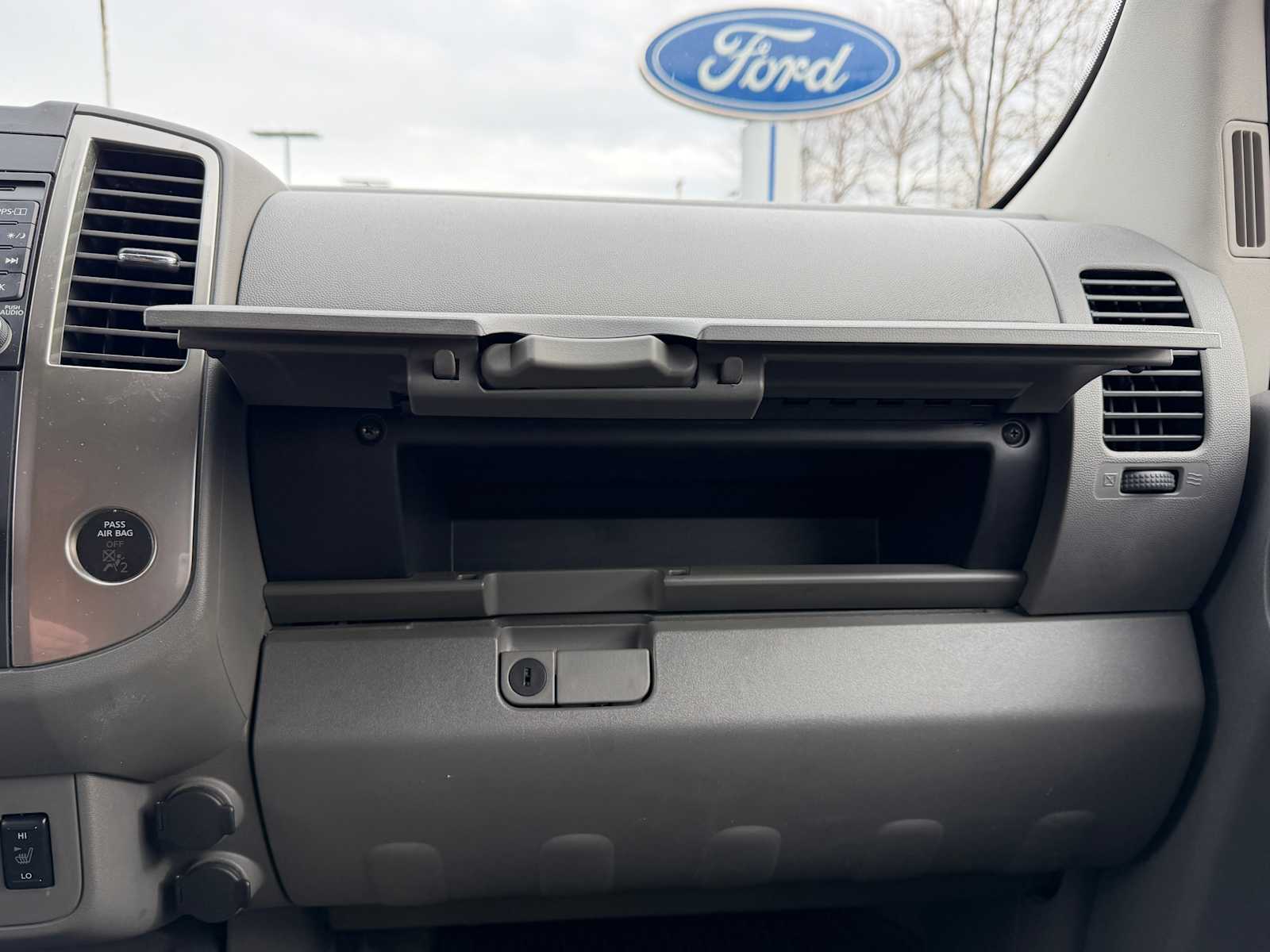 Thumbnail: 2016 Nissan Frontier - 24