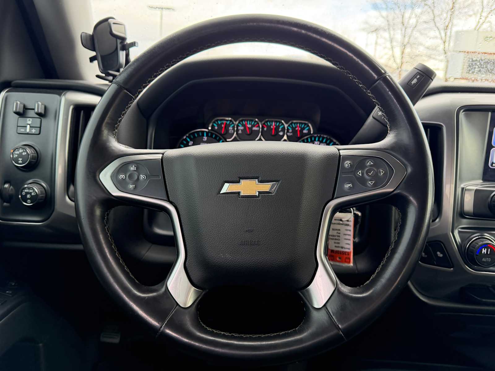 Thumbnail: 2015 Chevrolet Silverado 1500 - 15