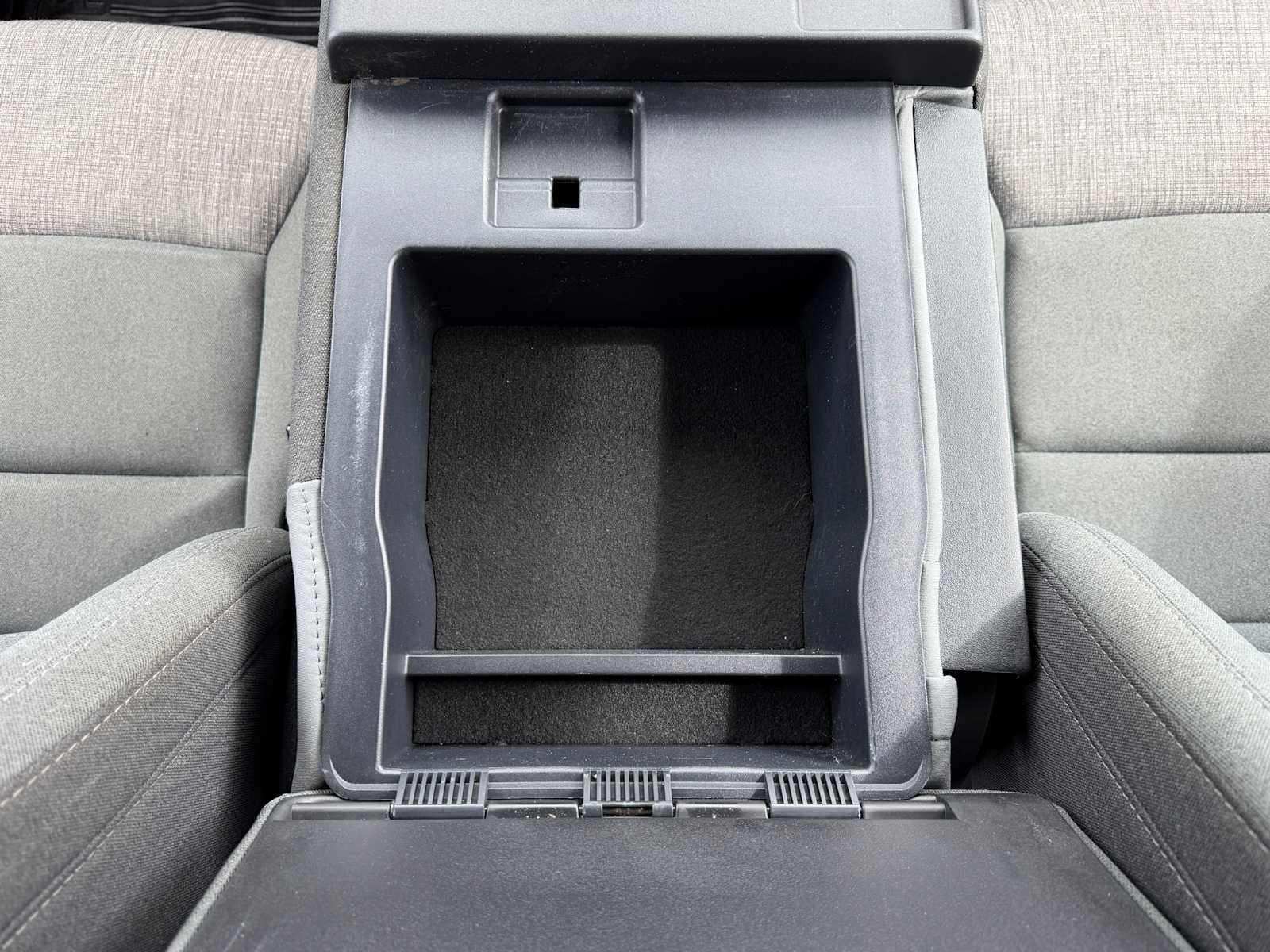 Thumbnail: 2024 Ford Econoline - 22