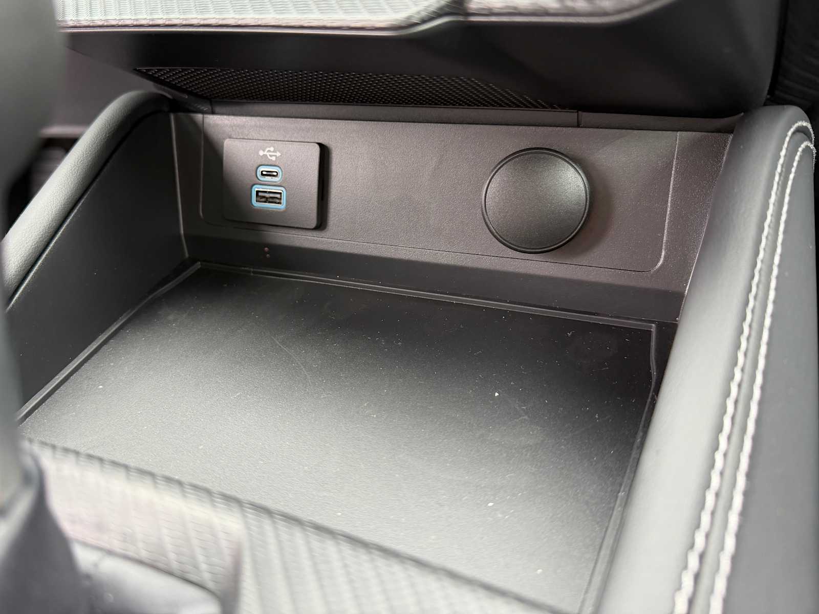 Thumbnail: 2025 Ford Mustang - 19