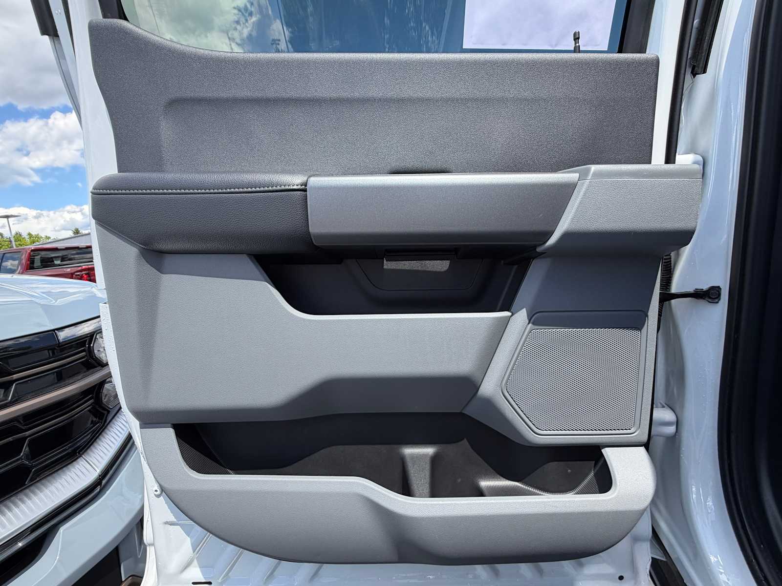 Thumbnail: 2024 Ford Econoline - 23