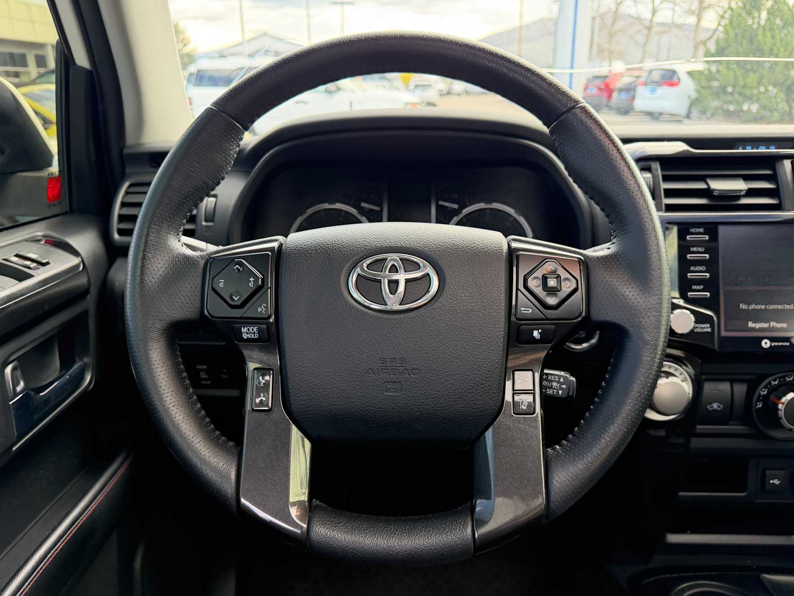 Thumbnail: 2022 Toyota 4Runner - 14