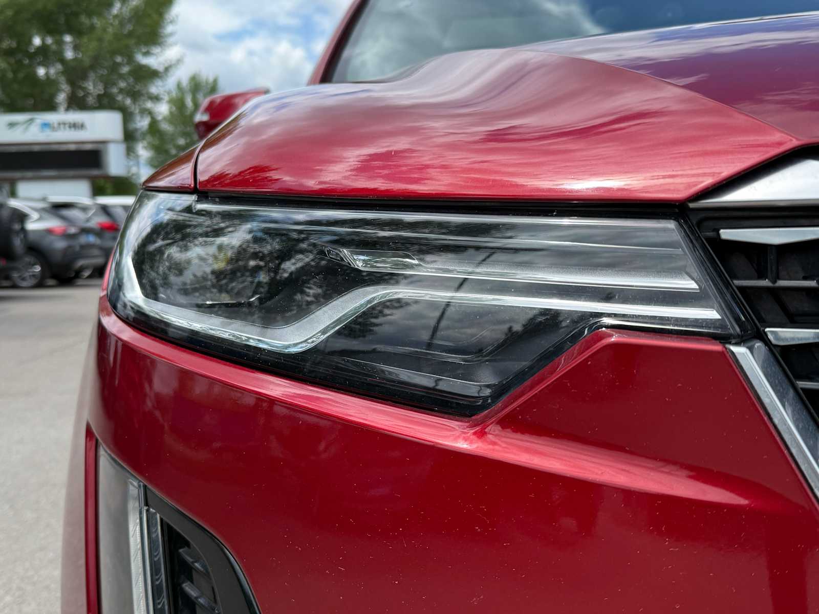 Thumbnail: 2024 Cadillac XT6 - 3