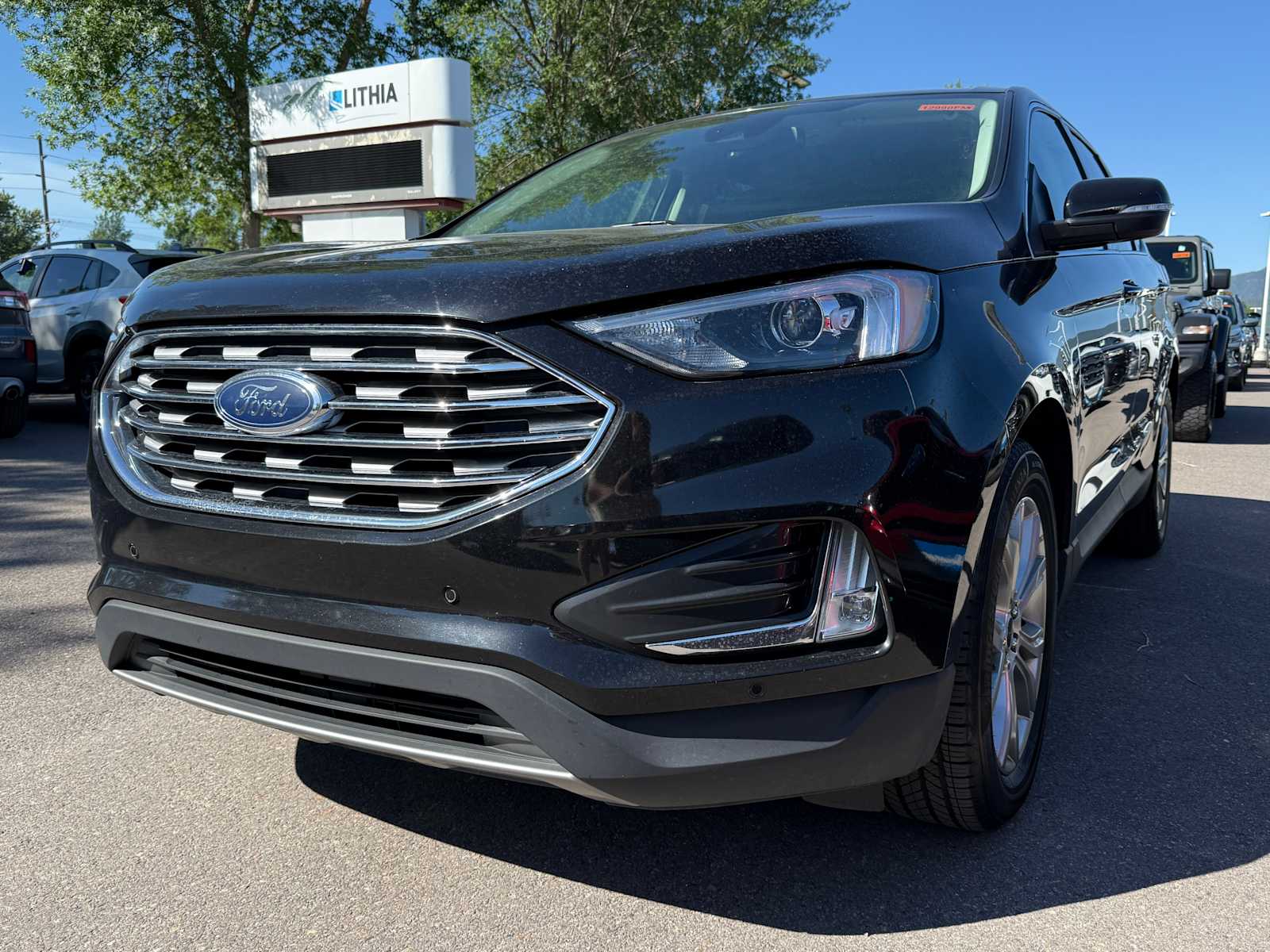 2024 Ford Edge Titanium