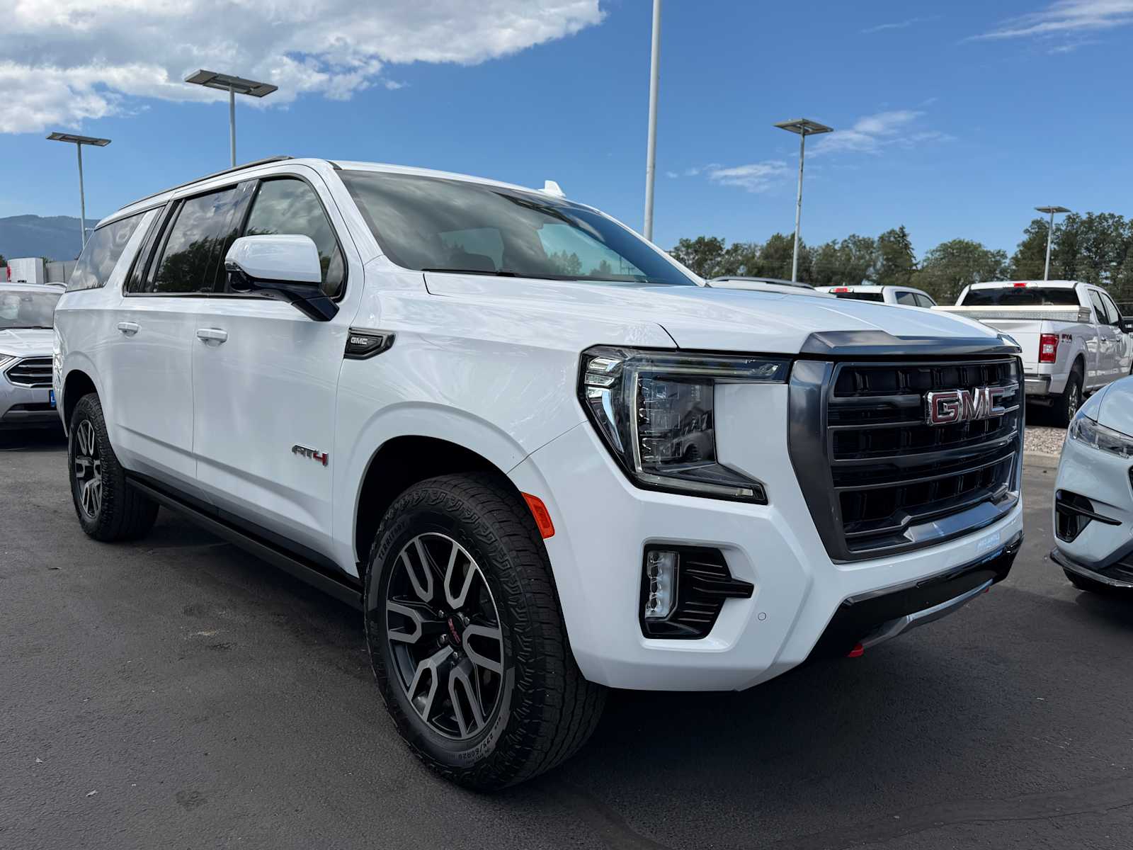 Used 2024 GMC Yukon XL AT4 SUV
