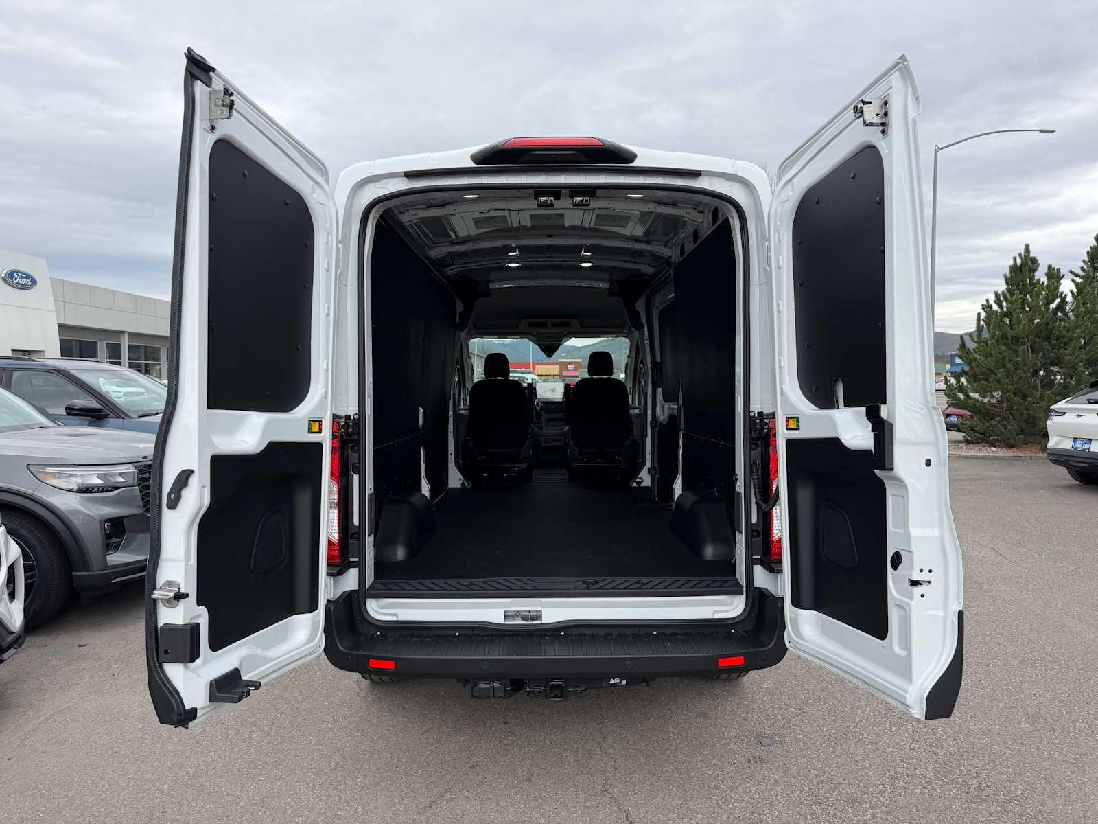 Thumbnail: 2026 Ford Transit Series - 9