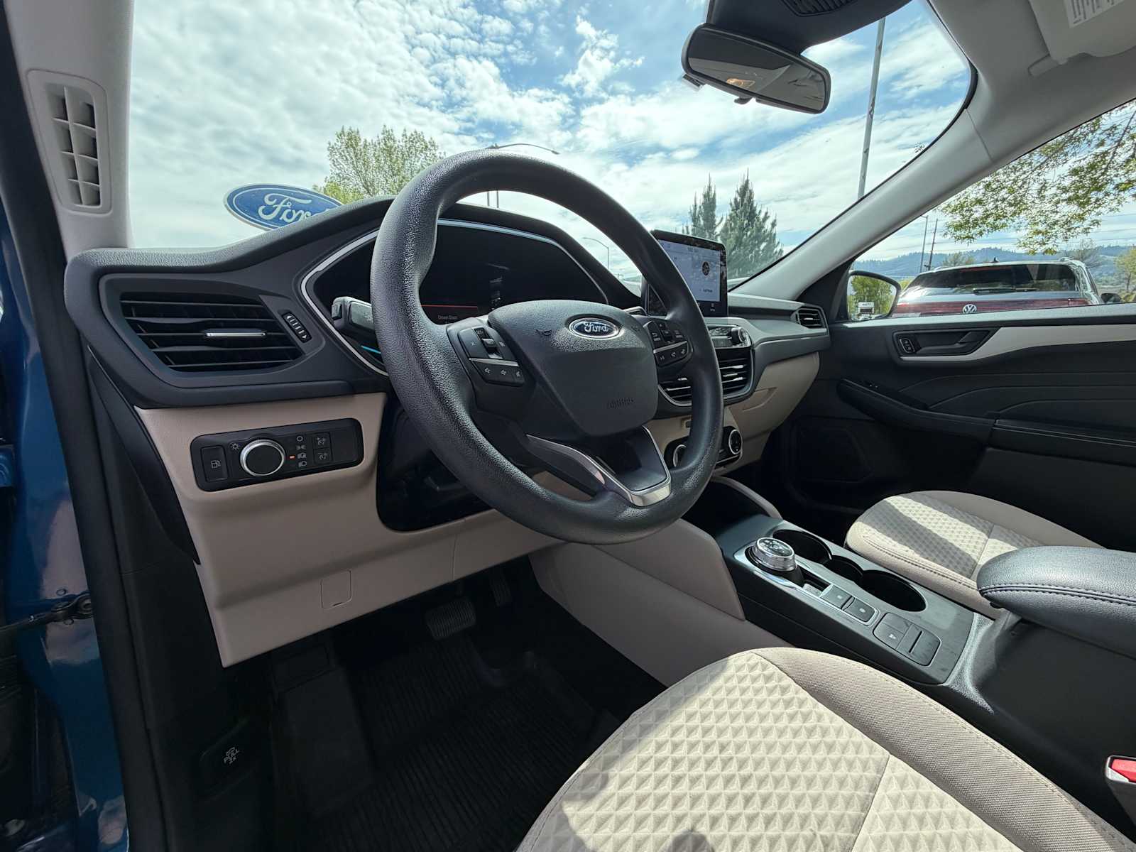 Thumbnail: 2022 Ford Escape - 12