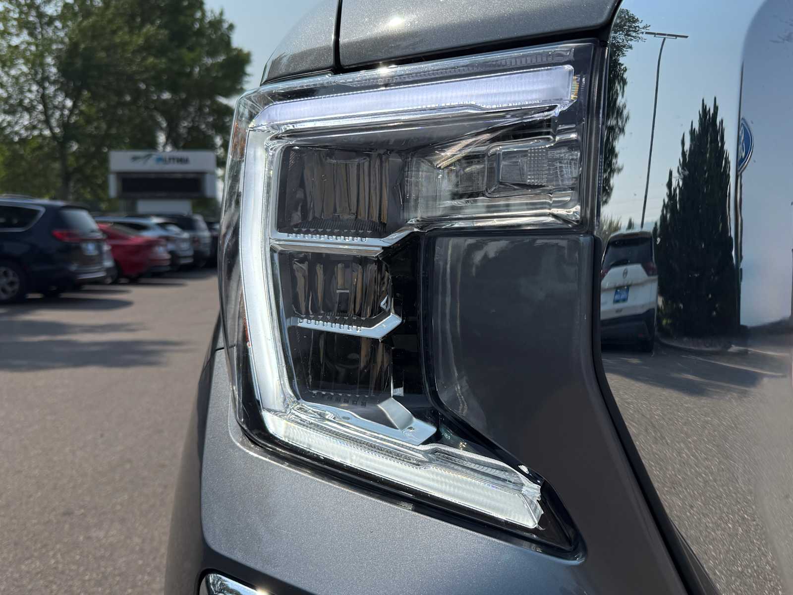 2021 Gmc Sierra 1500 SLT photo 3