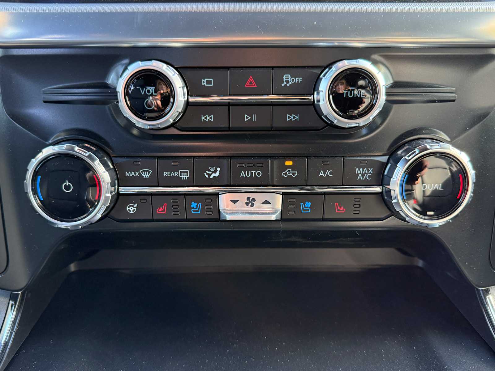 Thumbnail: 2025 Ford F-150 - 17