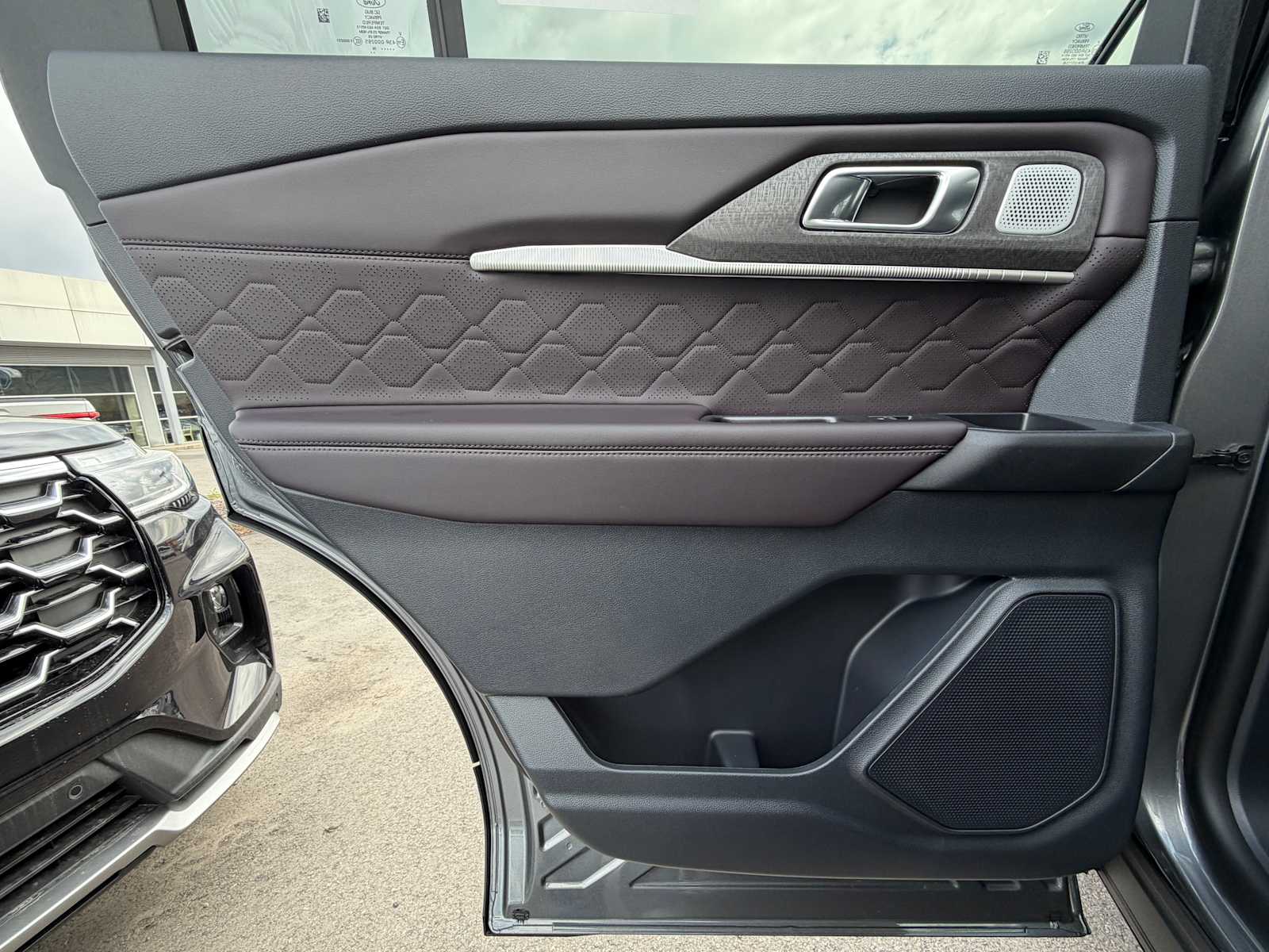 Thumbnail: 2026 Ford Explorer - 24