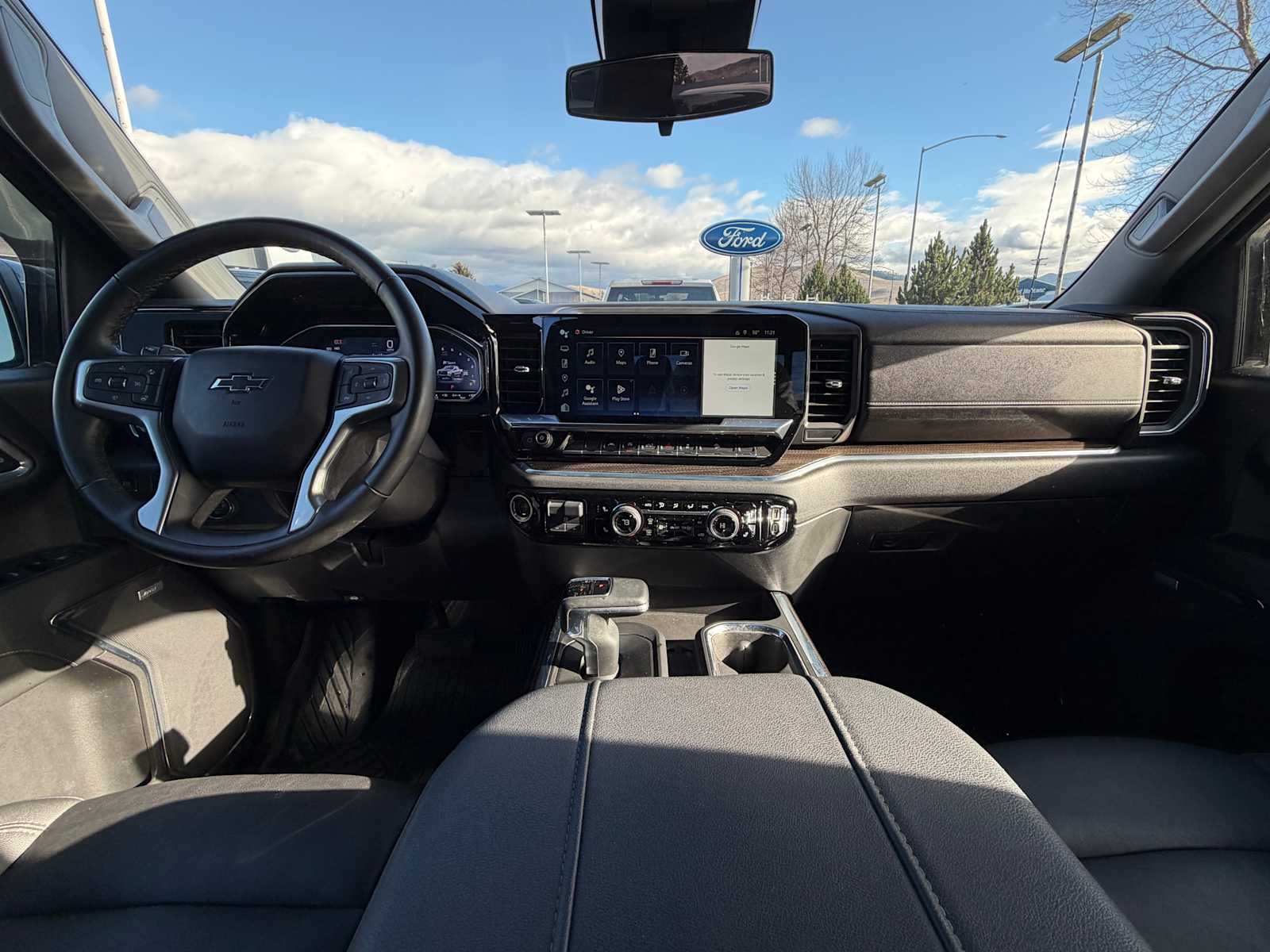 Thumbnail: 2024 Chevrolet Silverado 1500 - 28