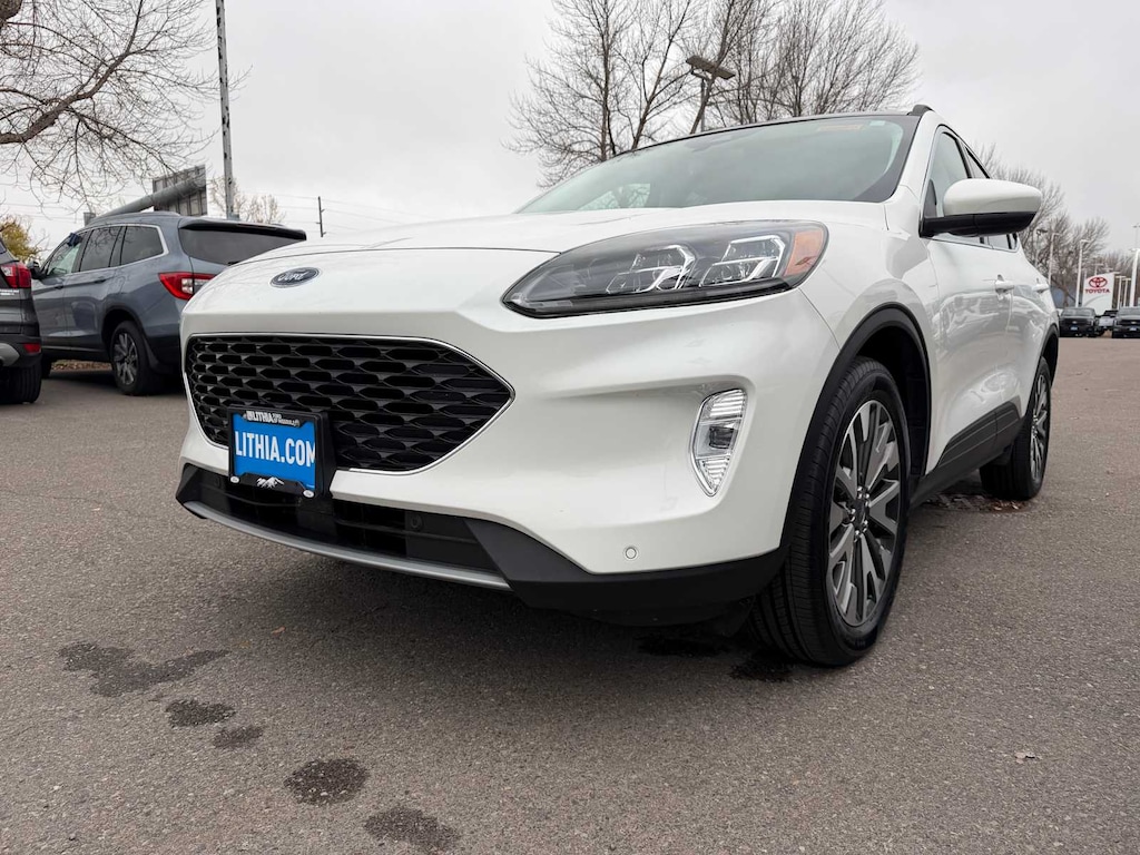 Used 2022 Ford Escape Titanium SUV