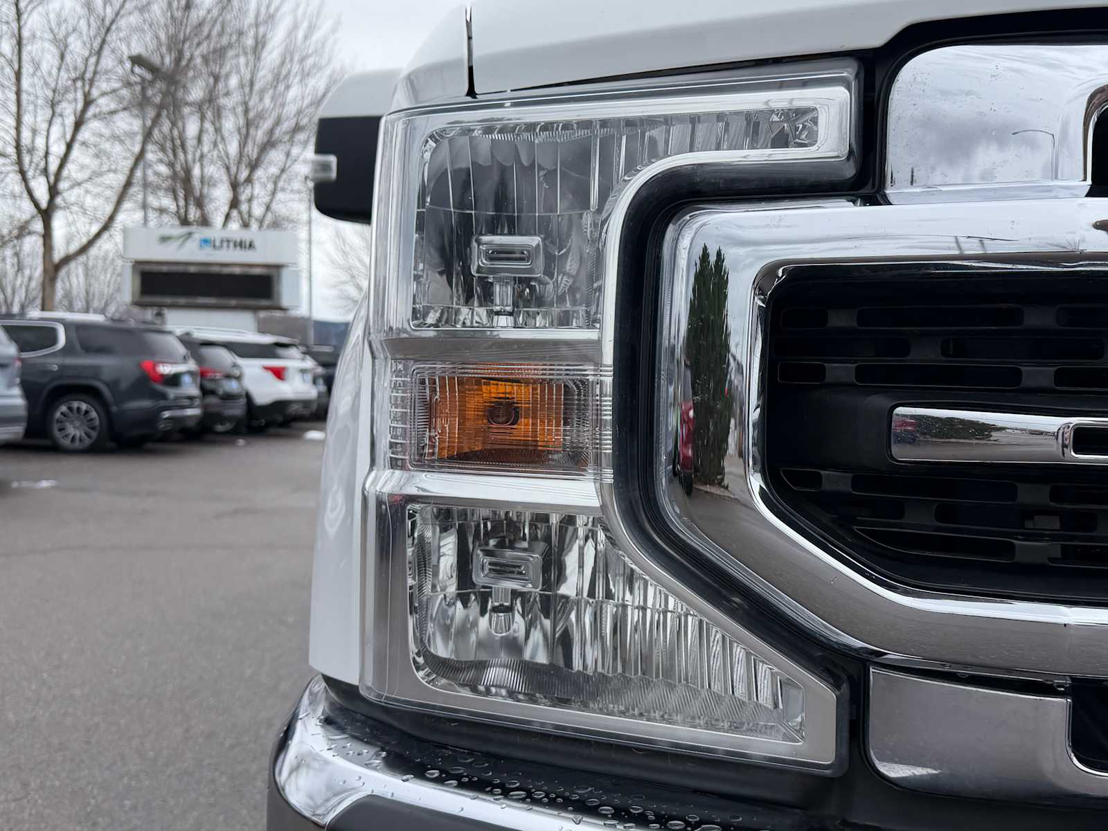 Thumbnail: 2020 Ford Econoline - 3