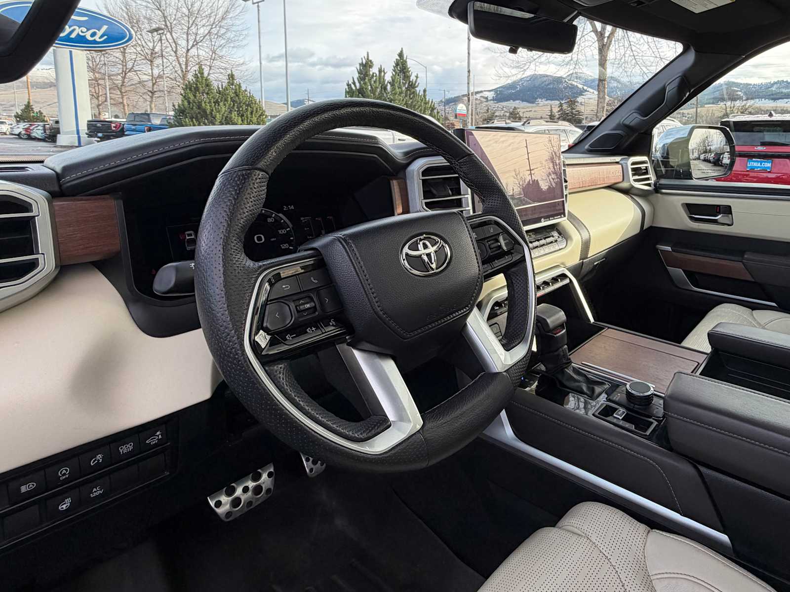 Thumbnail: 2022 Toyota Tundra - 12