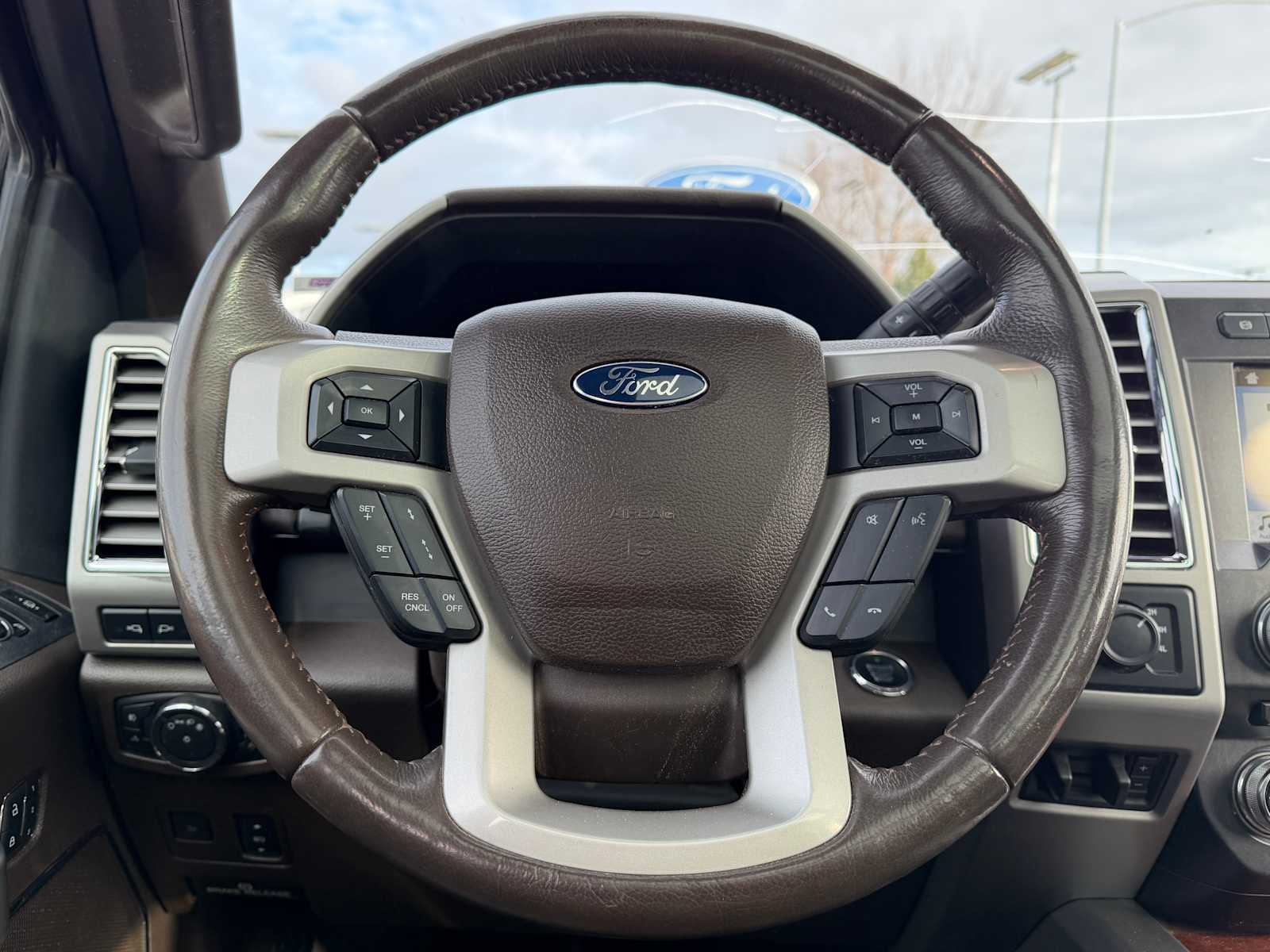 Thumbnail: 2017 Ford Econoline - 14