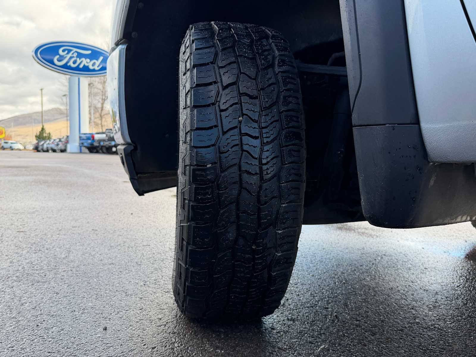 Thumbnail: 2023 GMC Sierra 2500 - 30