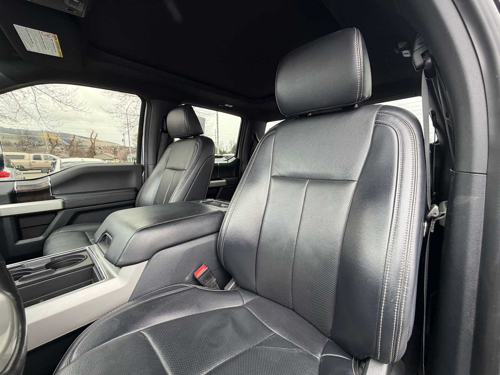 Thumbnail: 2022 Ford Econoline - 12