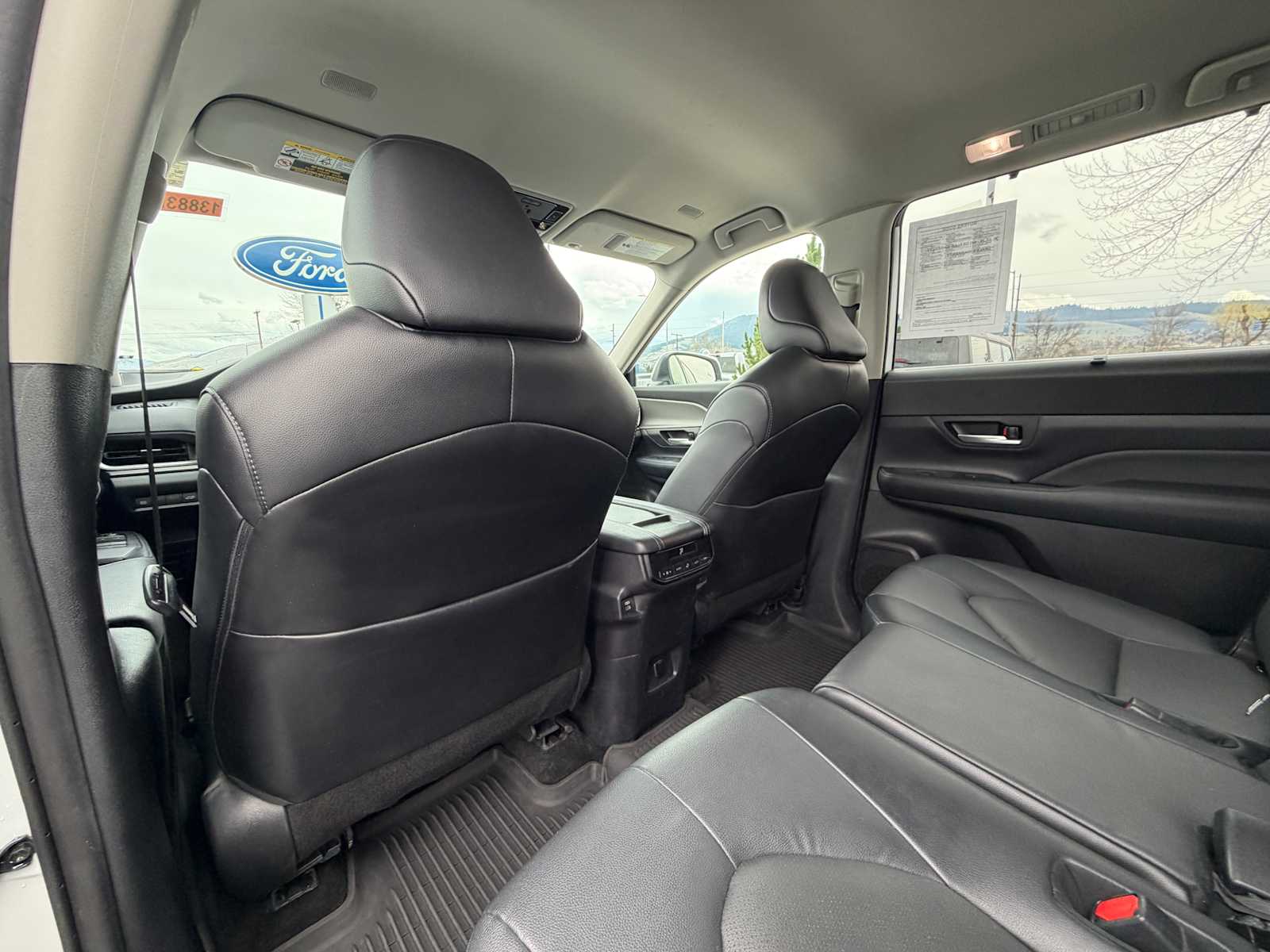 Thumbnail: 2024 Toyota Grand Highlander - 25