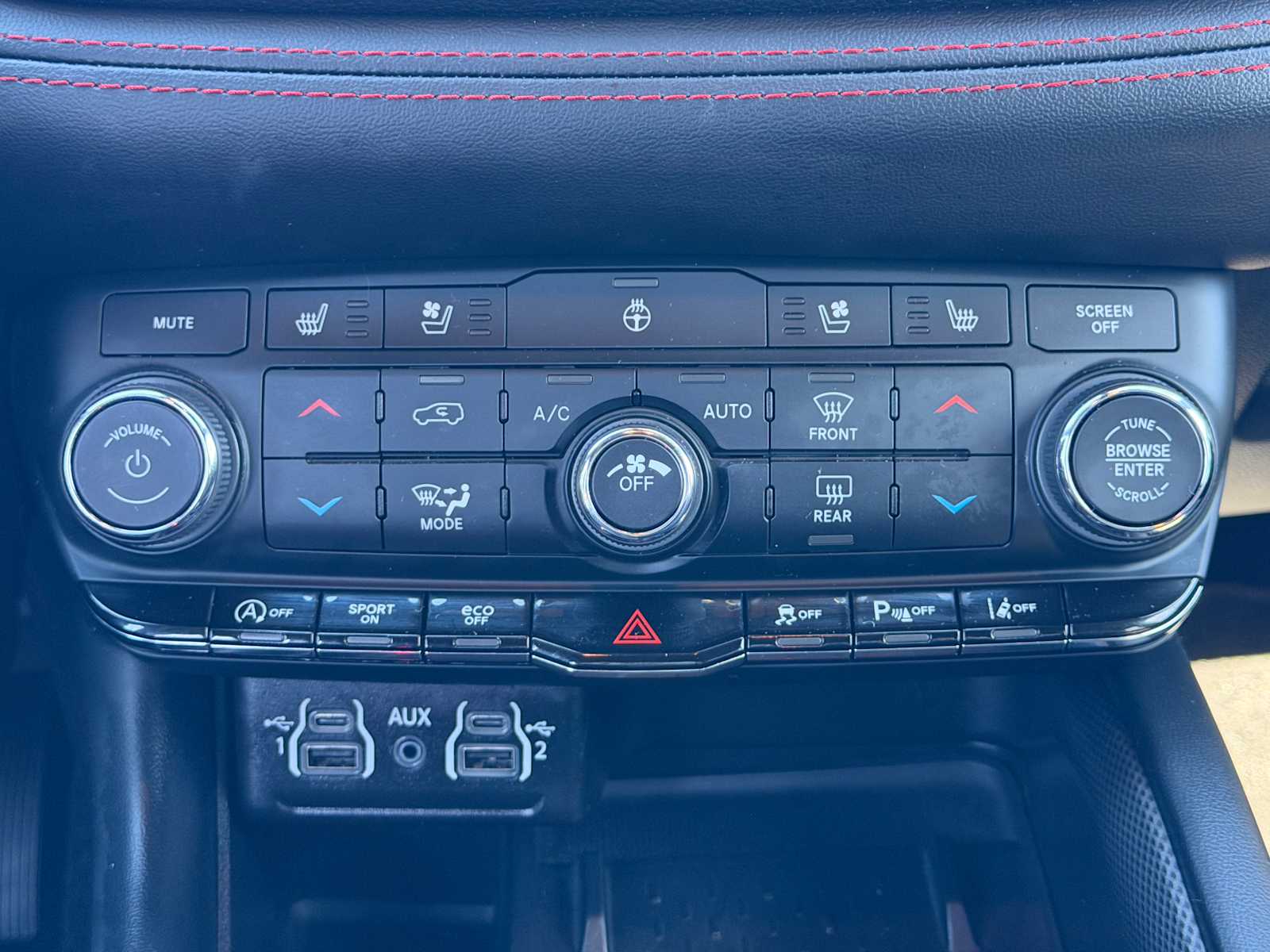 Thumbnail: 2025 Dodge Durango - 17